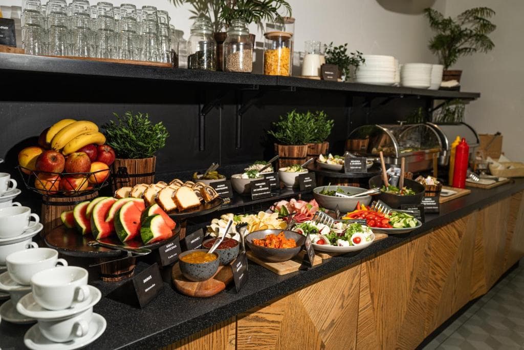 Villa Ozone, Restaurant