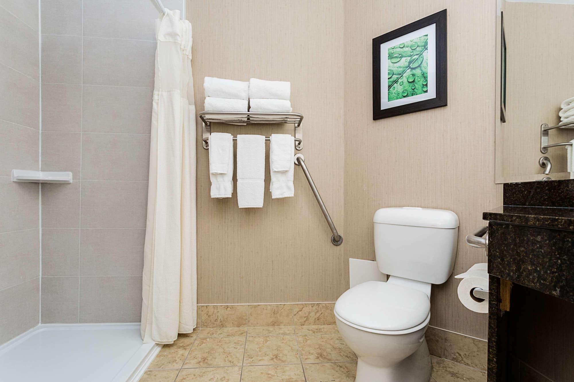 Best Western Inn On The Bay, Room