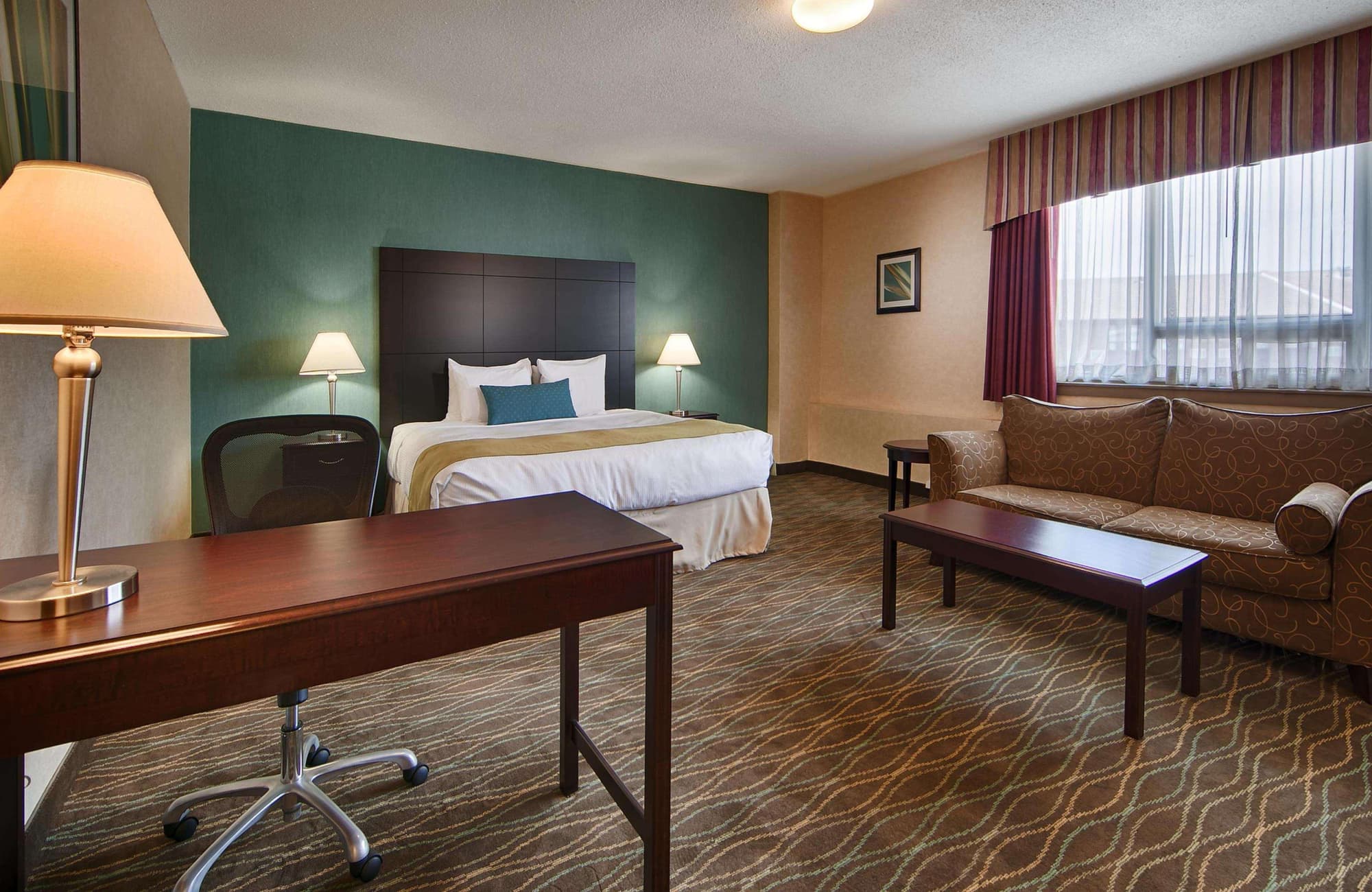 Best Western Plus Durham Hotel & Conference Centre, Room