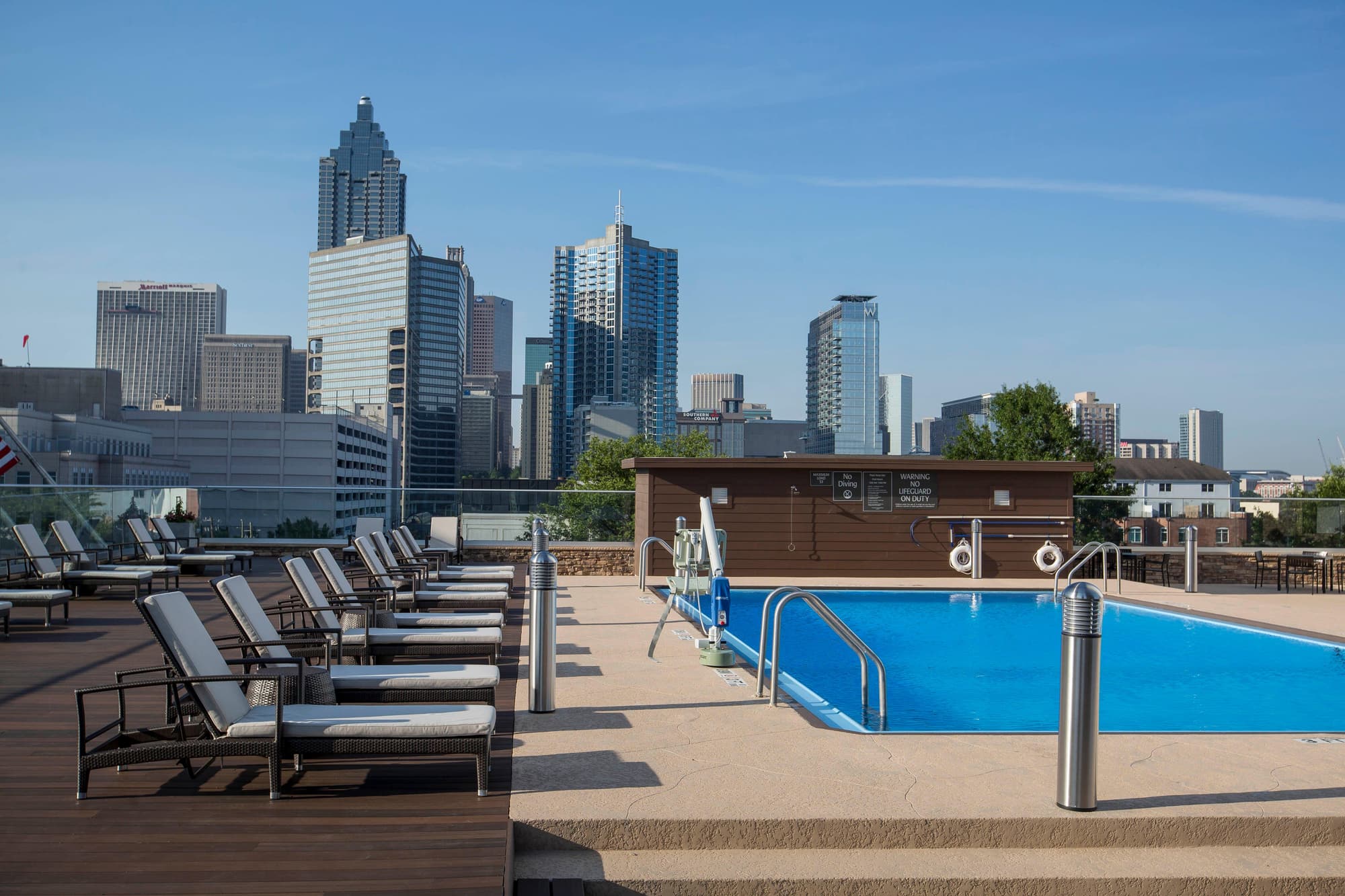 Crowne Plaza Atlanta-Midtown, Pool