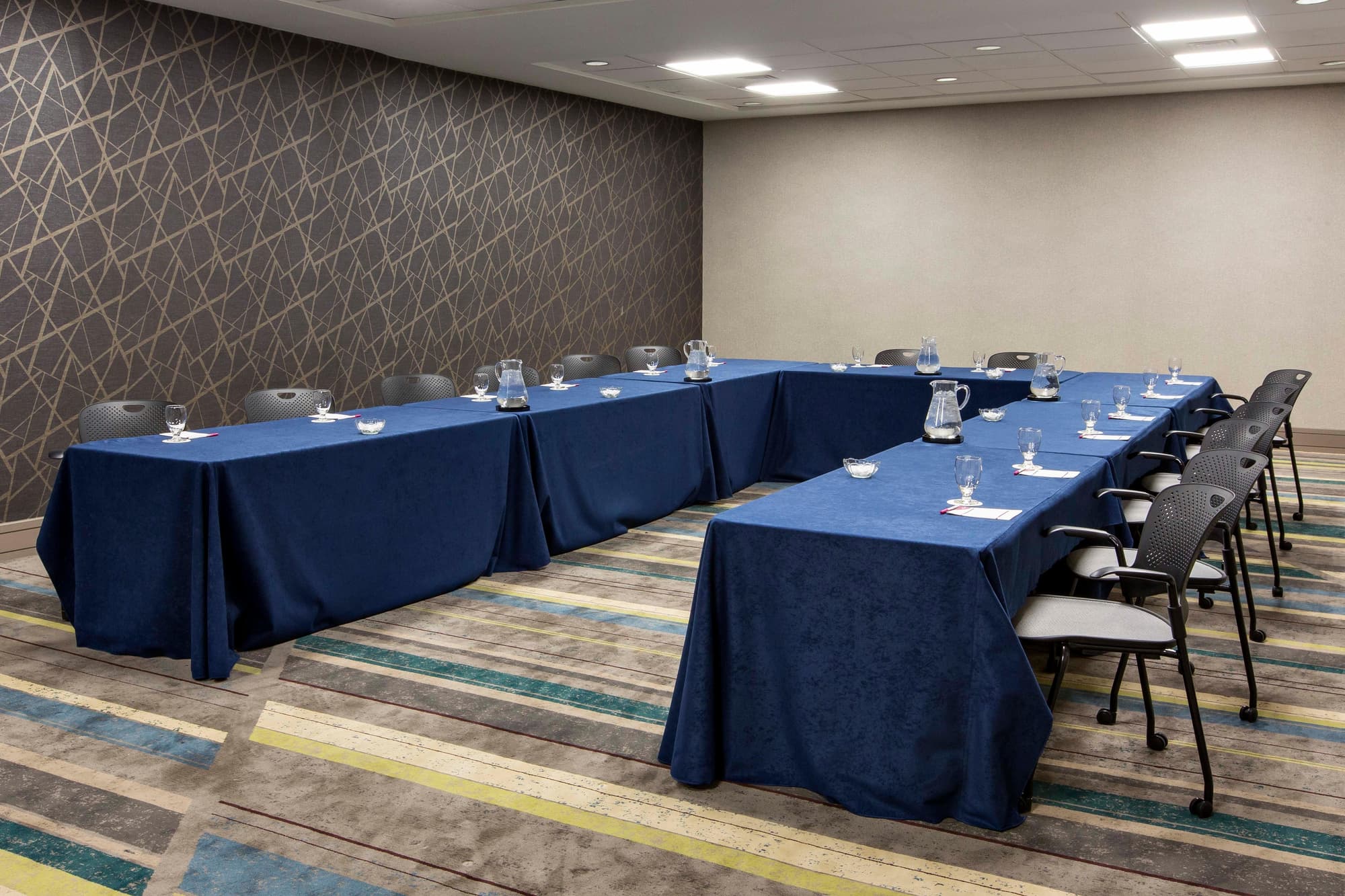 Crowne Plaza Atlanta-Midtown, Conferences