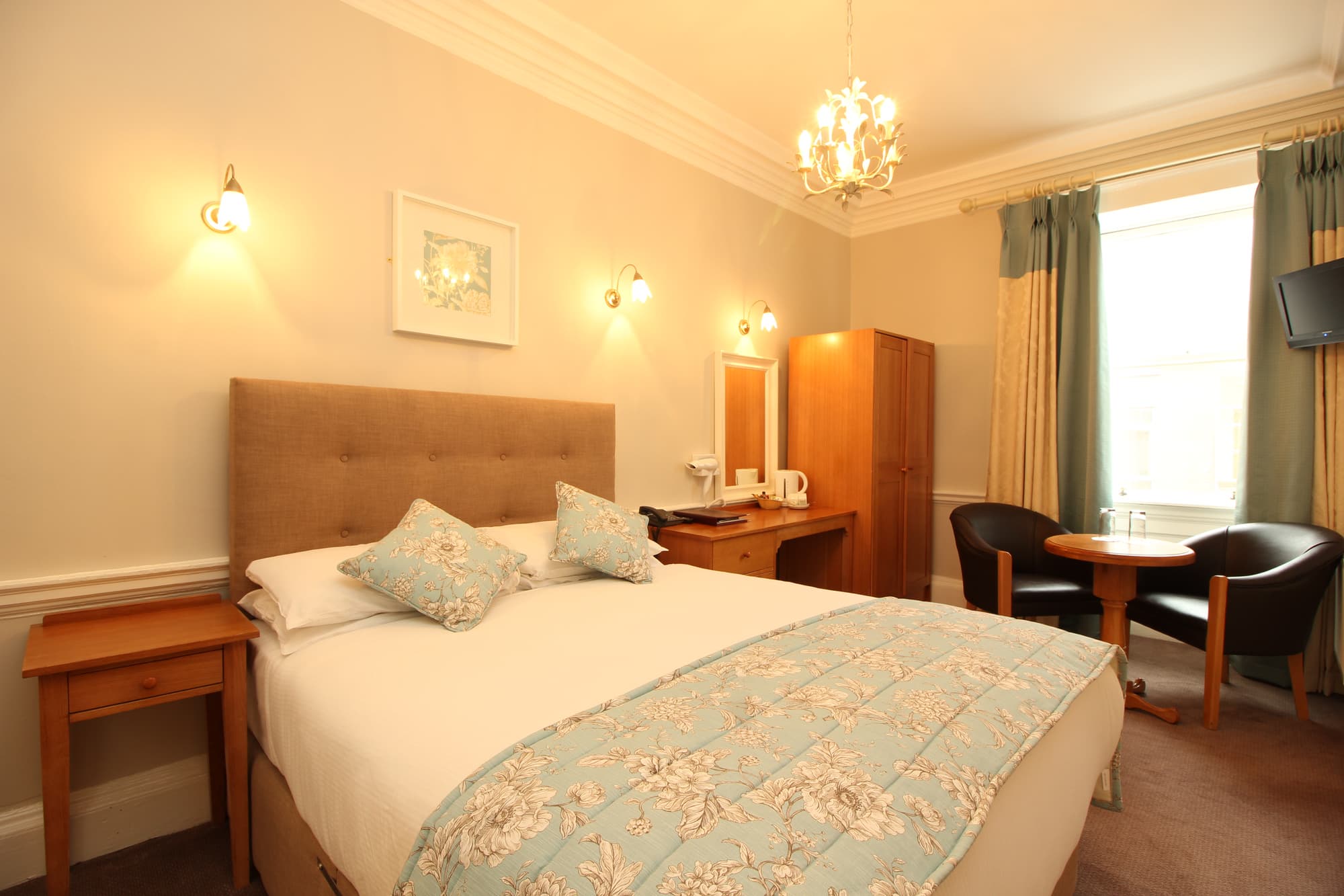 Castle Hotel, General view