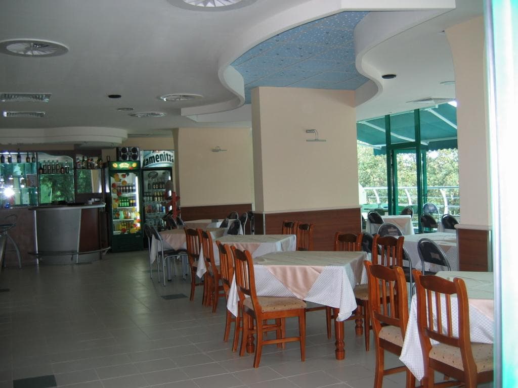 Silver Hotel, Restaurant