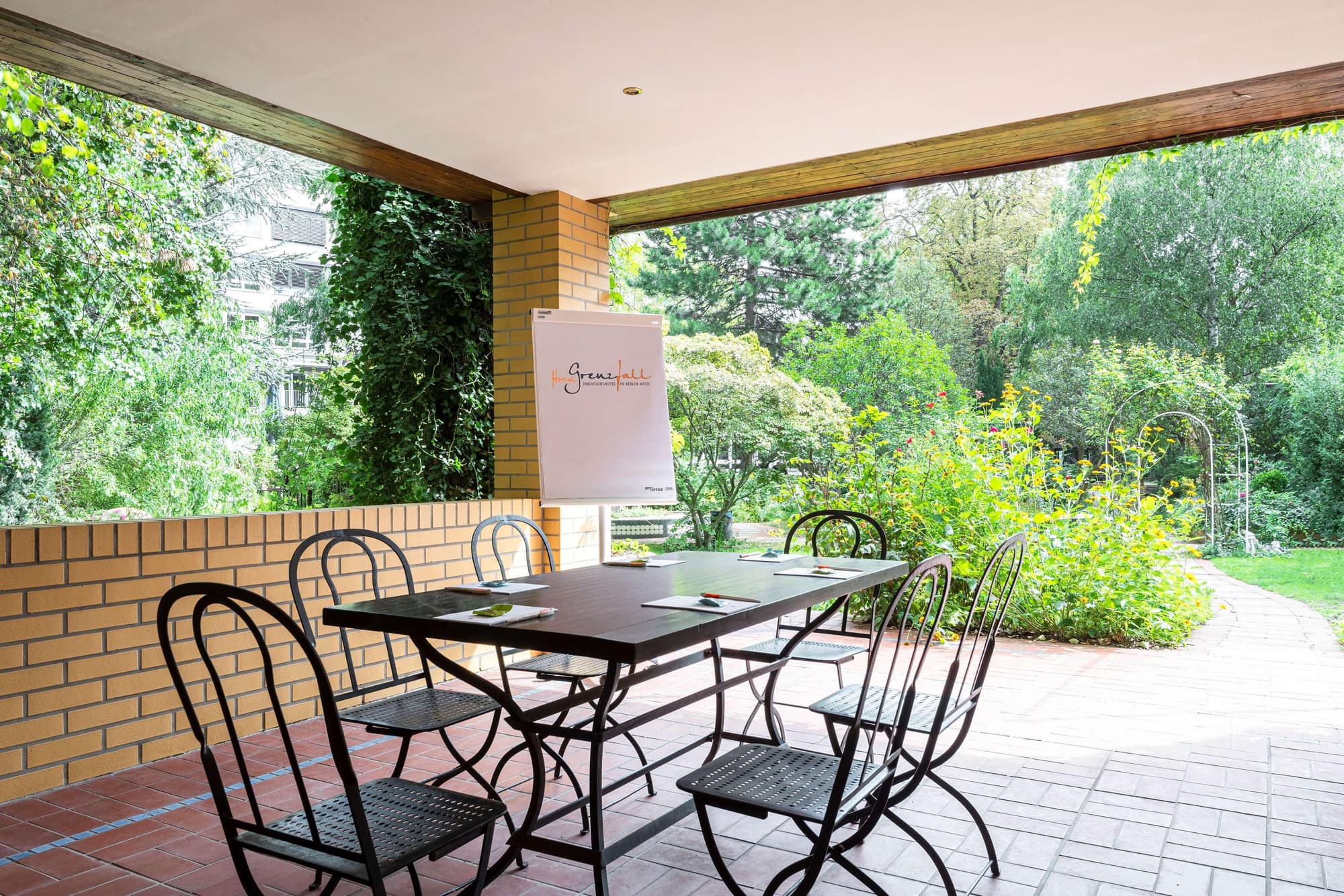 Grenzfall, General view