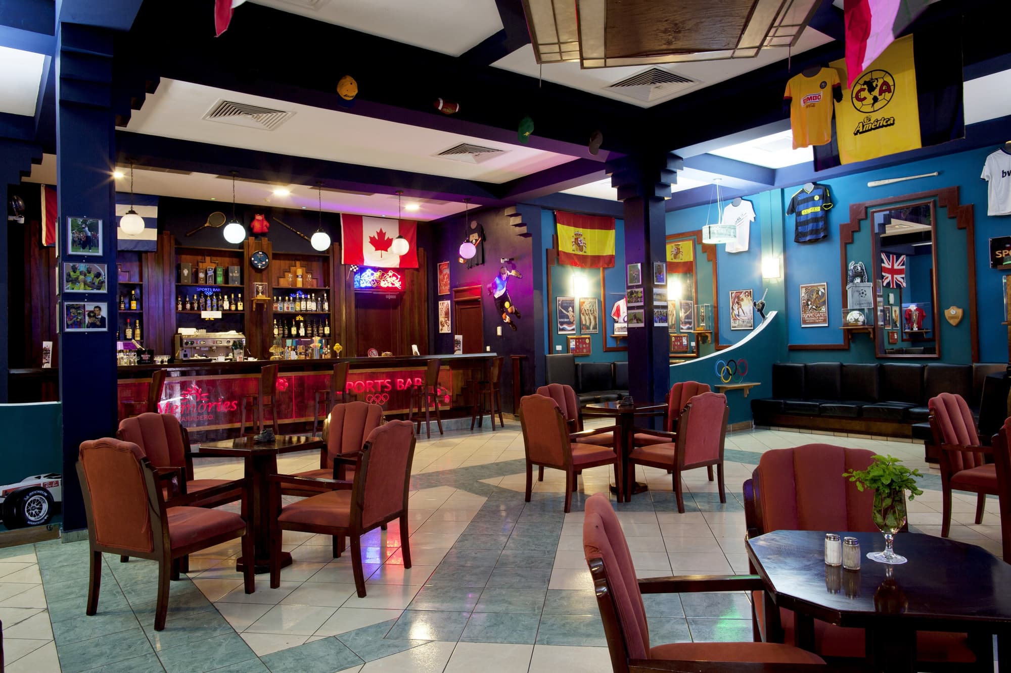 Memories Varadero Beach Resort - All Inclusive, Bar