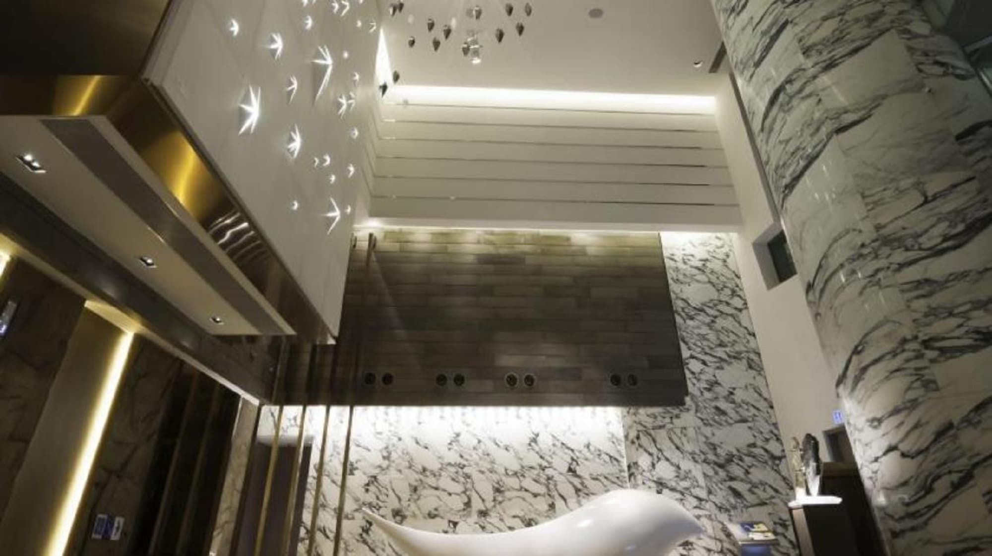 Nina Hotel Kowloon East (Formerly L'hotel élan), General view