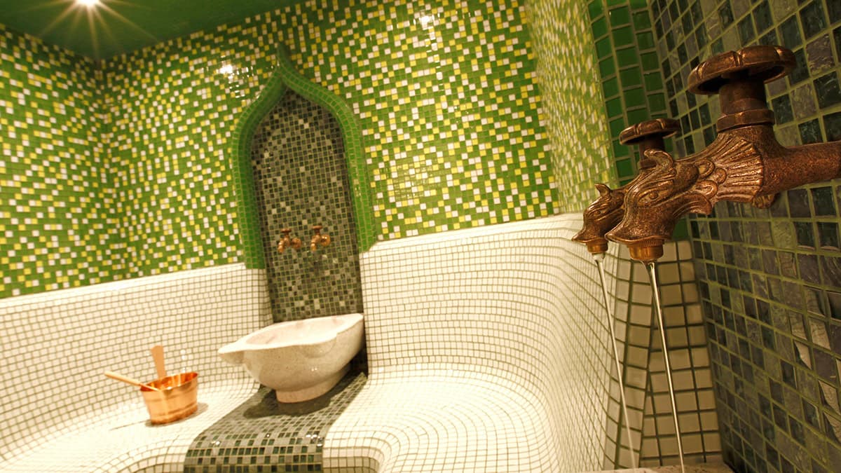 Aleksander Palace, Sports and Entertainment