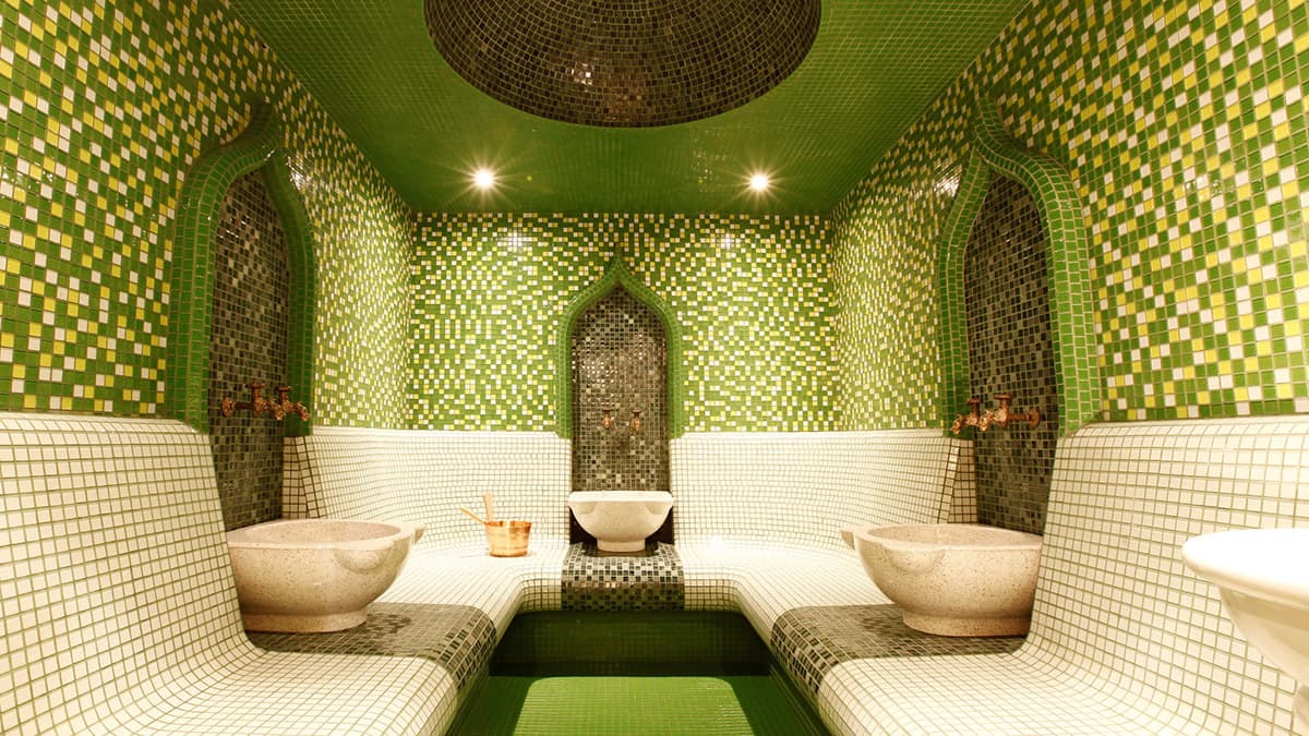 Aleksander Palace, Sports and Entertainment