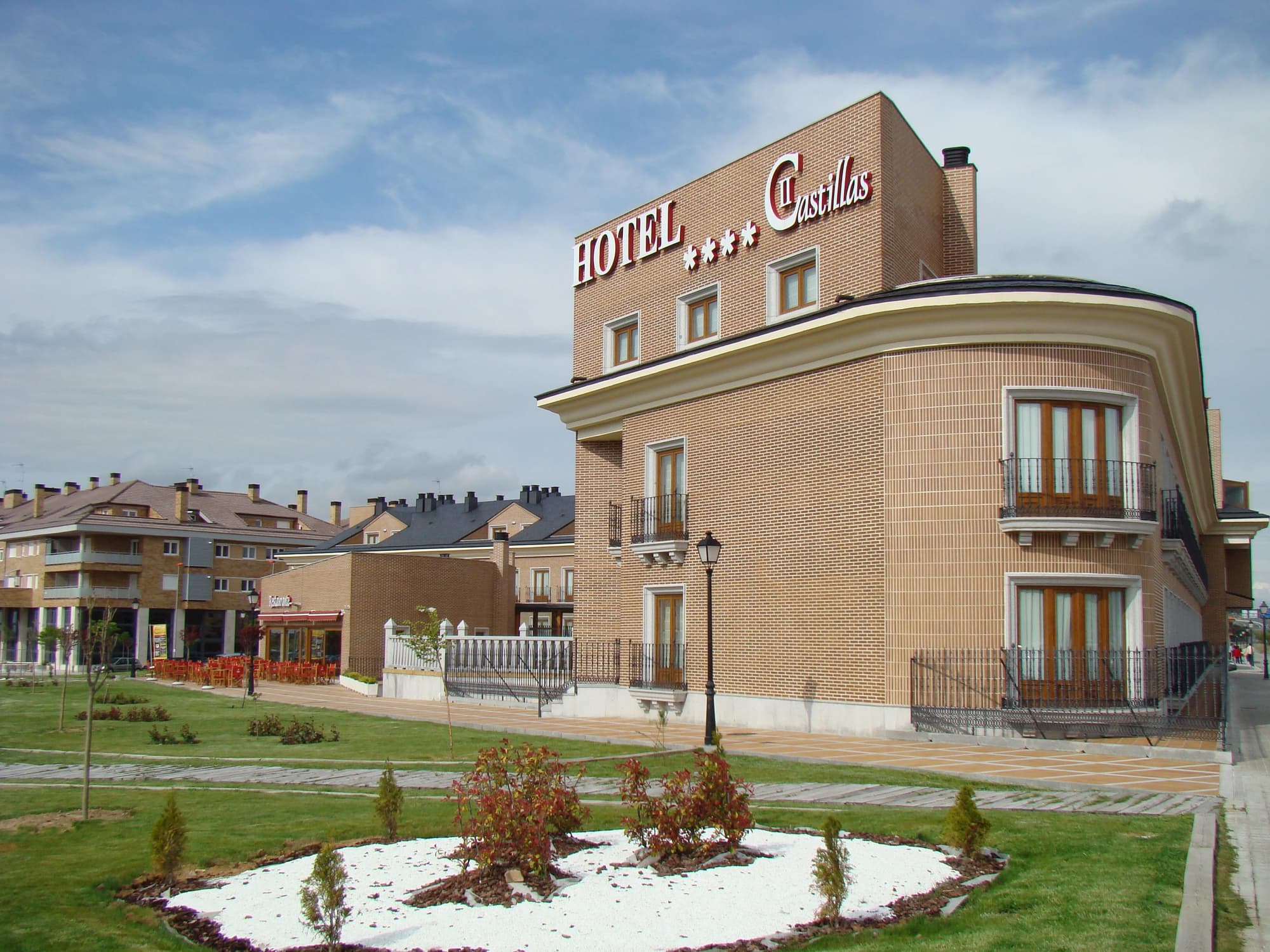 Dos Castillas, General view