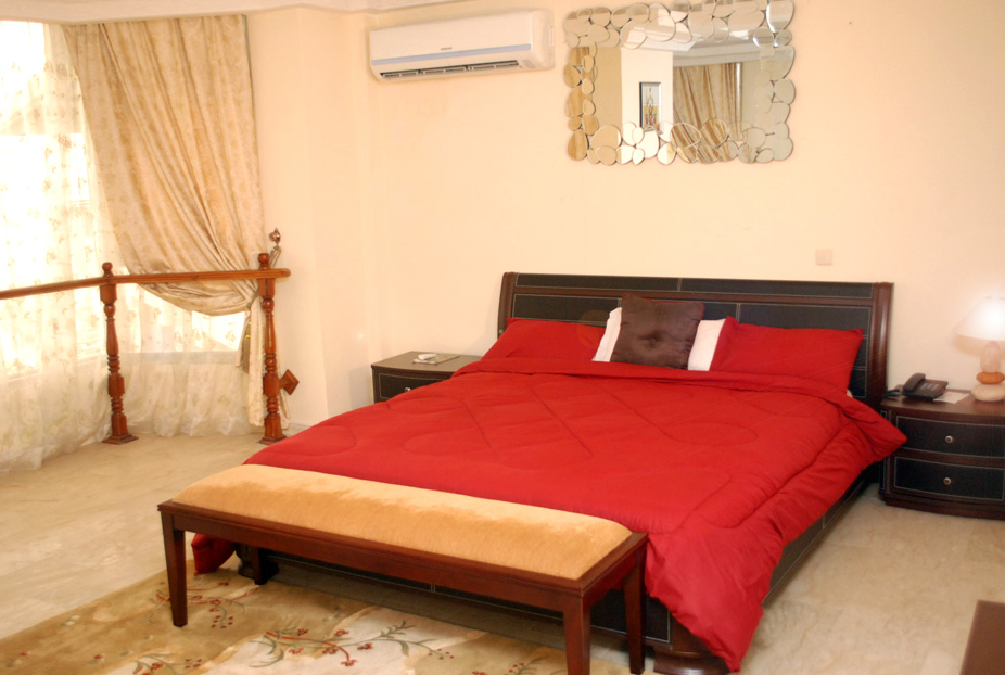 Mariador Palace, General view