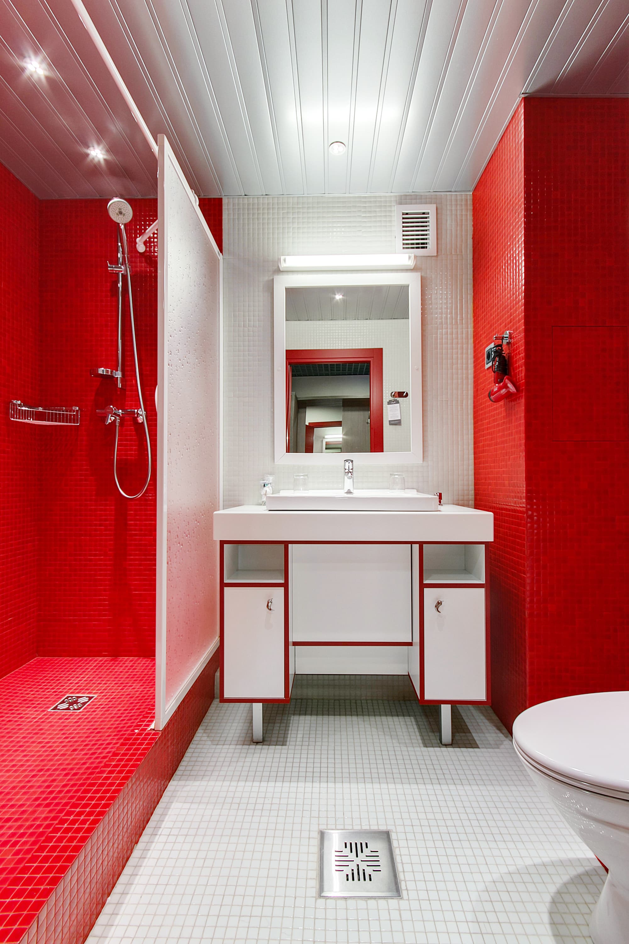 Red Stars Hotel, Room