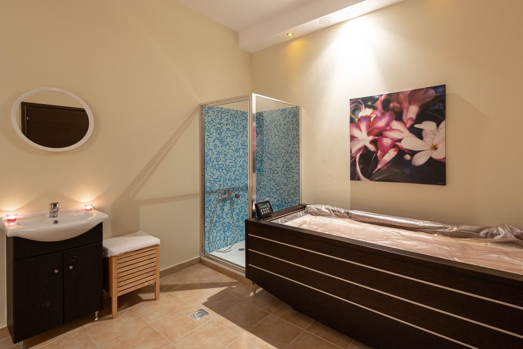 Blue Bay Hotel, Sports and Entertainment