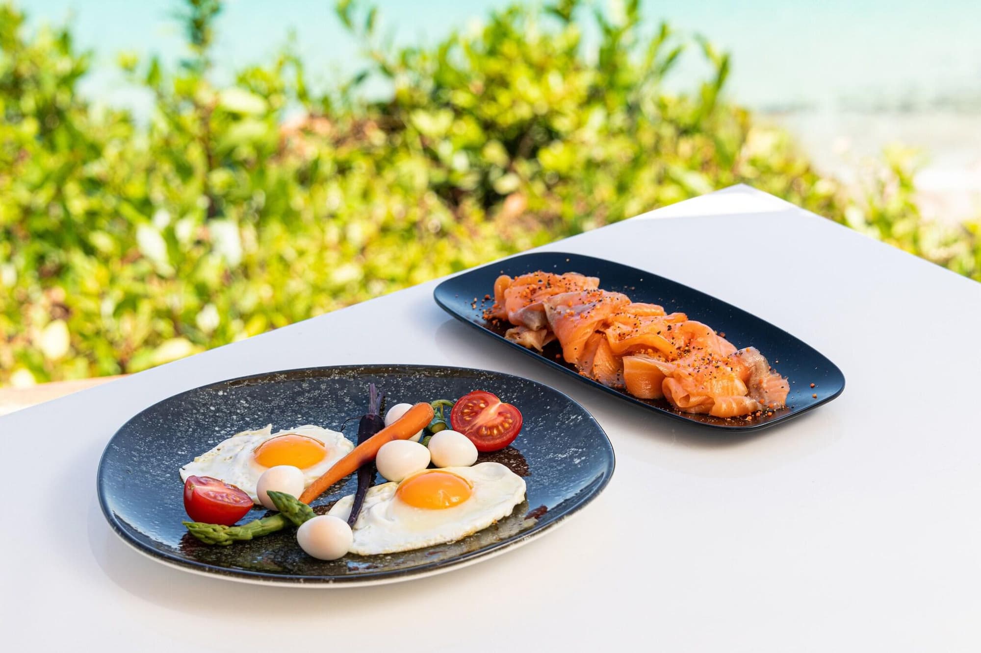 Blue Bay Hotel, Restaurant