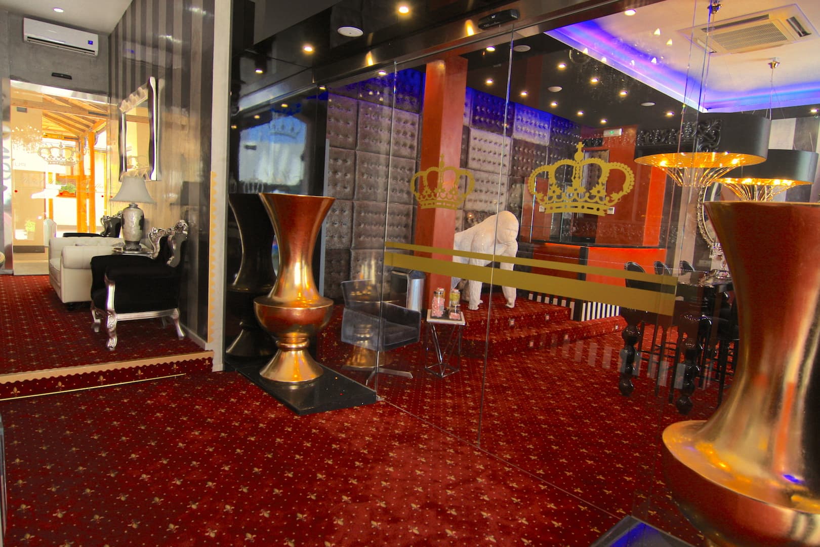 Palace Sevilla, Lobby