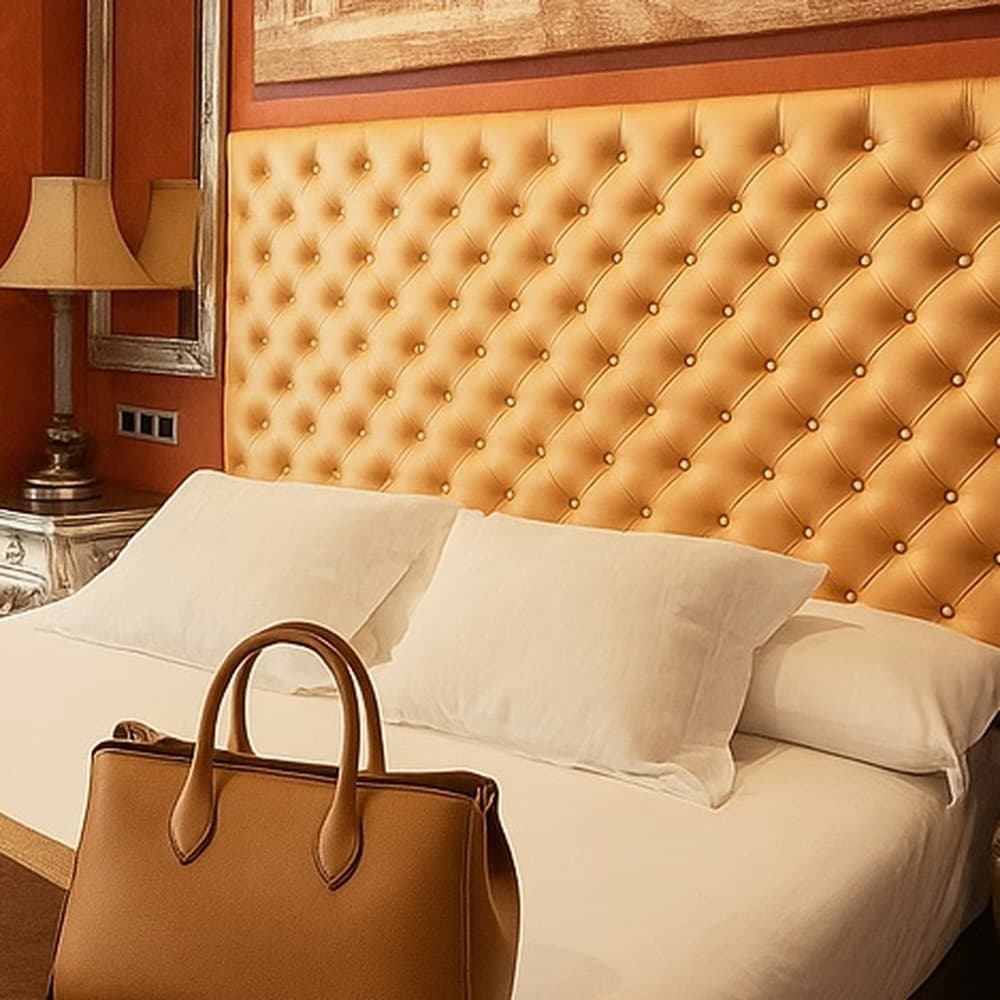 Palace Sevilla, Room