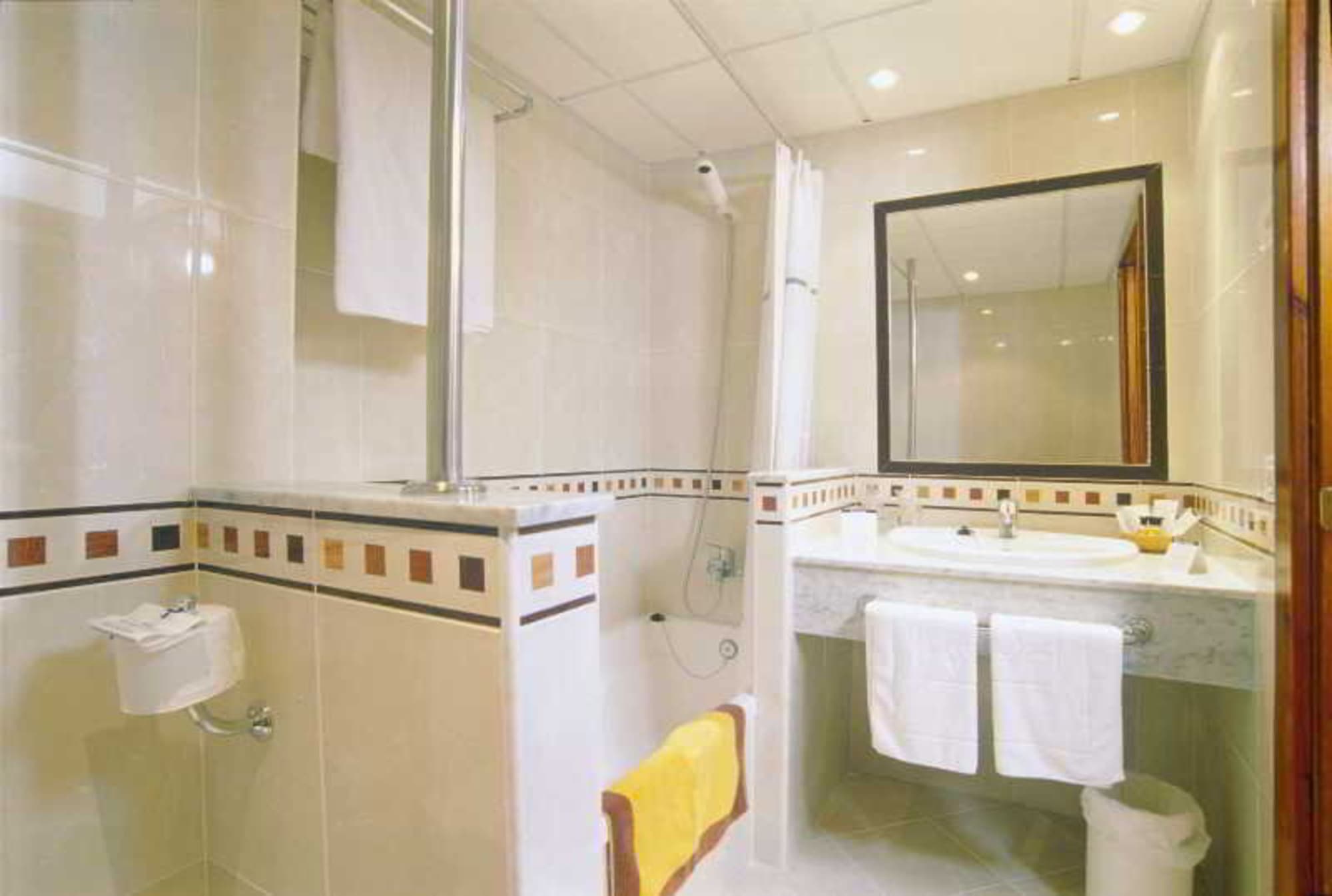 Fergus Puerto de la Cruz, Room