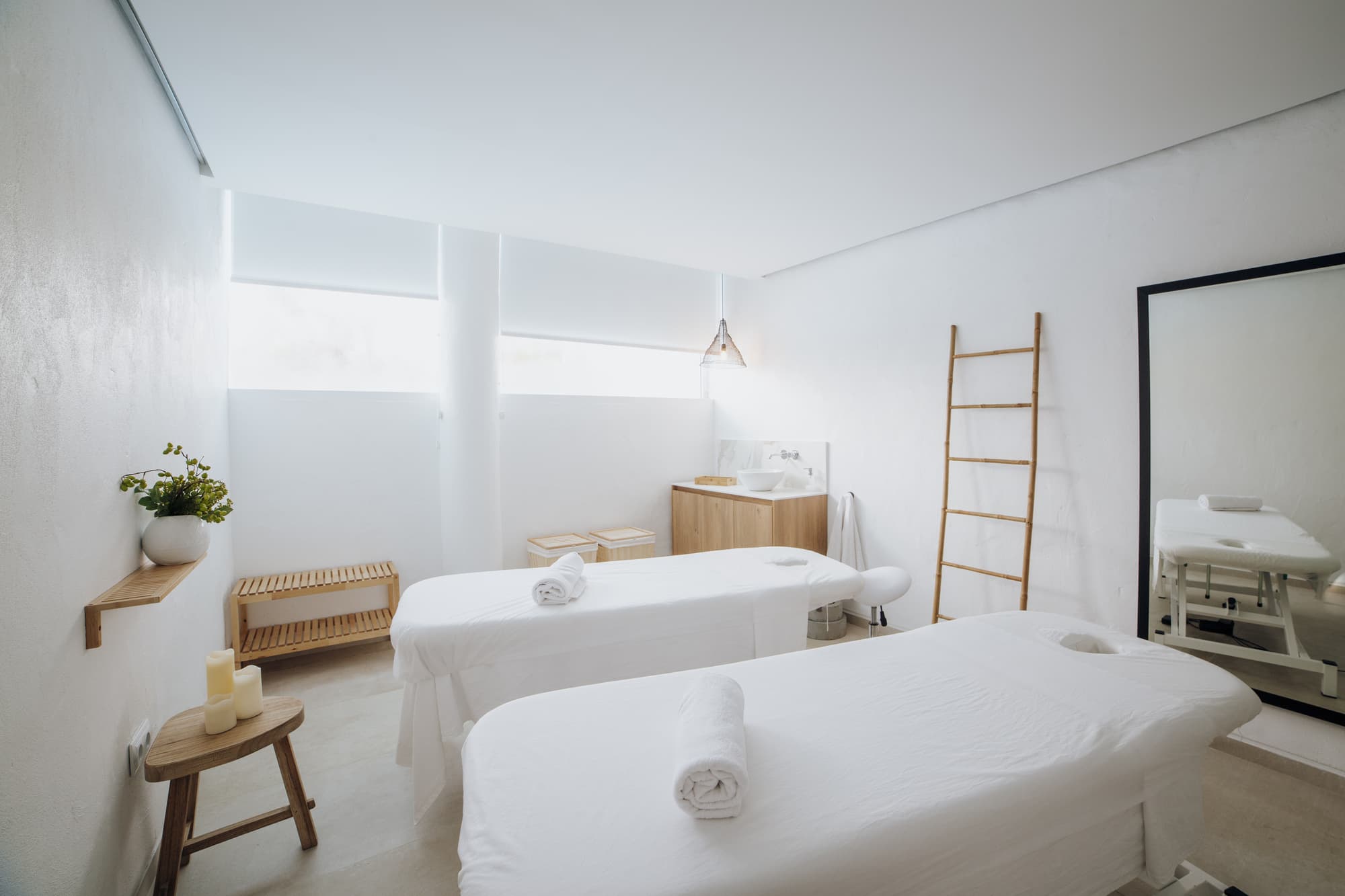 Alannia Guardamar, Sports and Entertainment