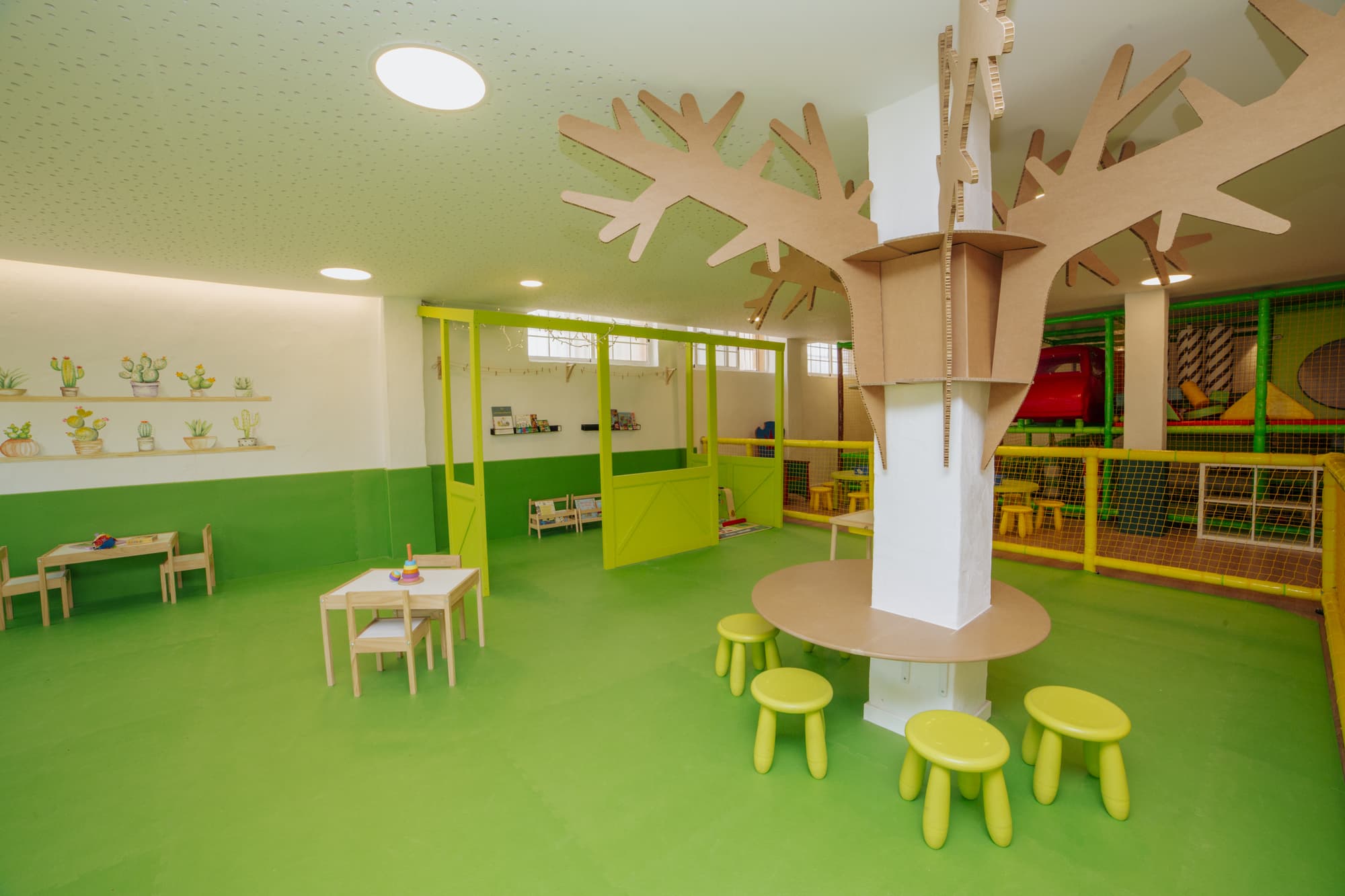 Alannia Guardamar, Sports and Entertainment