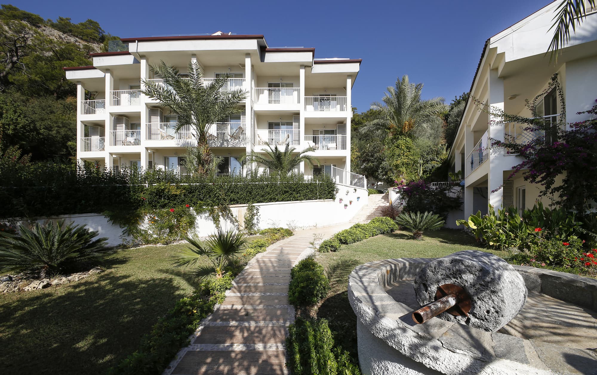 Morina Hotel, General view