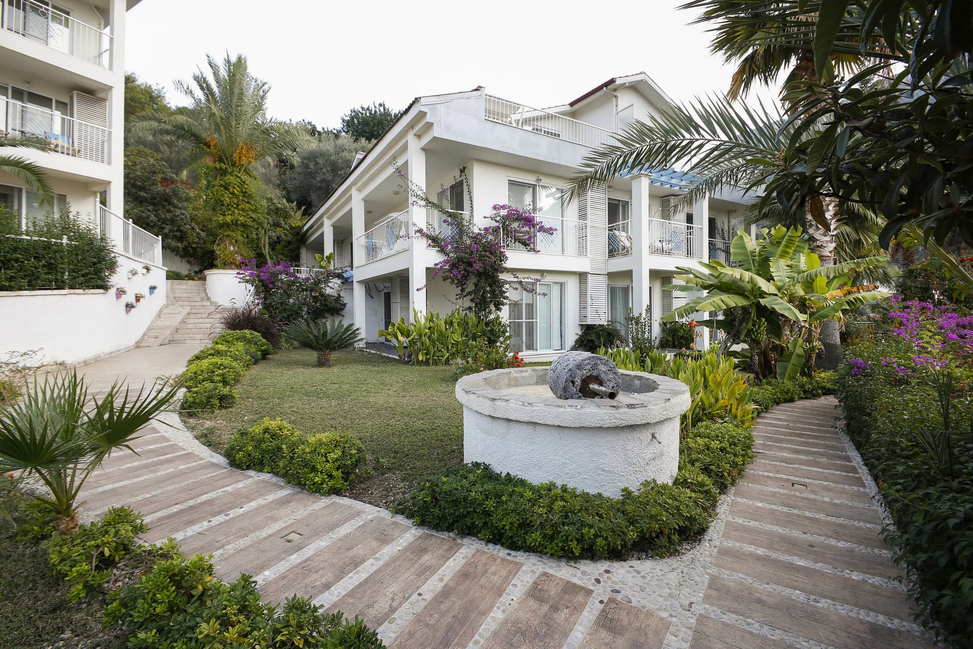 Morina Hotel, General view