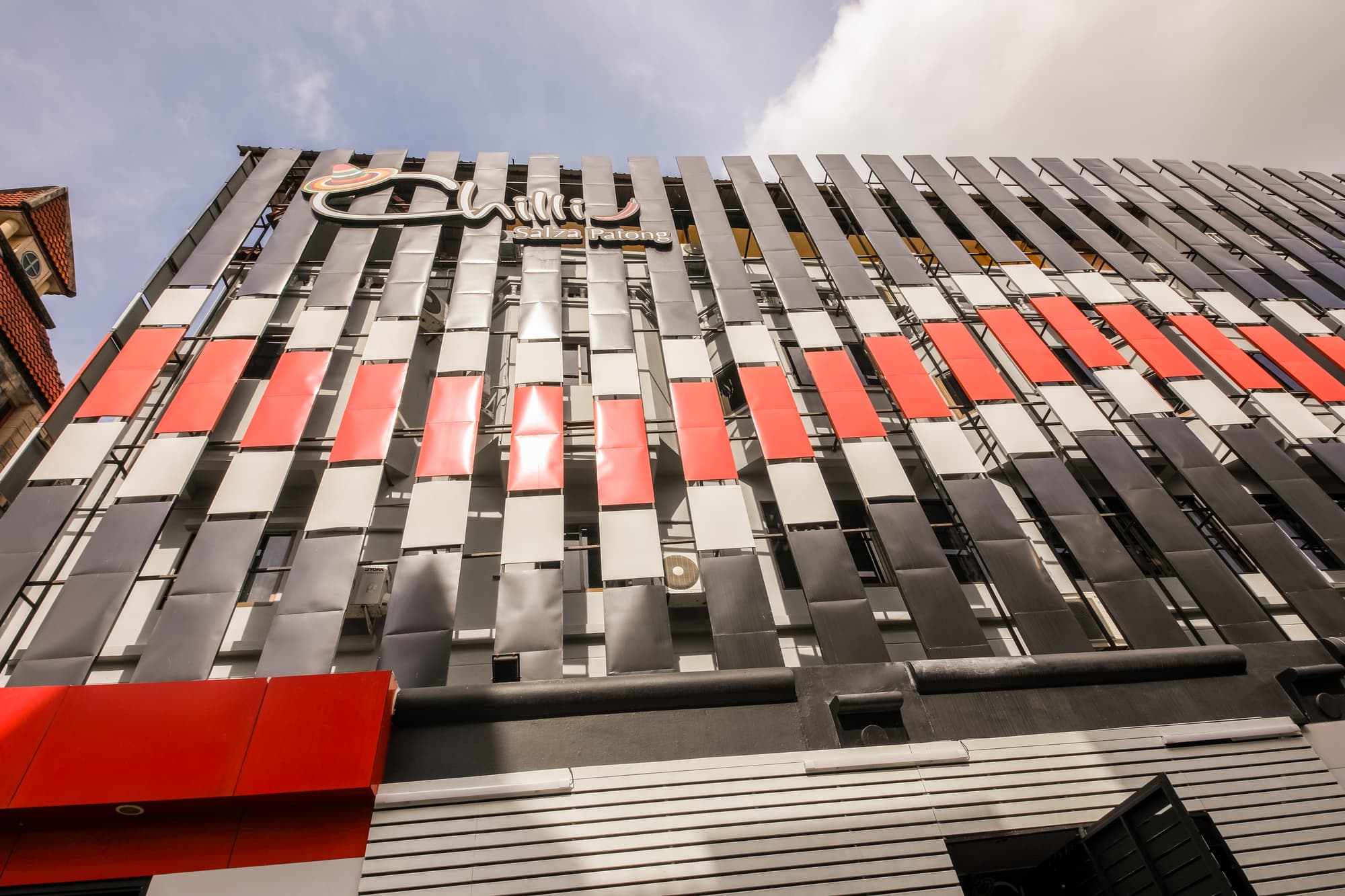 The Chilli Salza Patong, General view