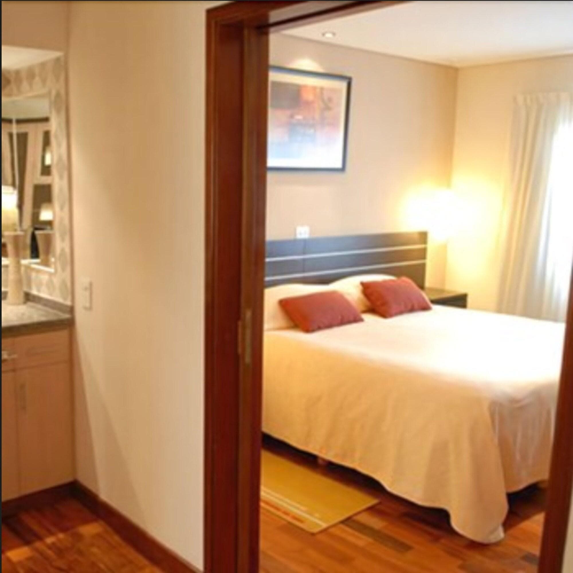Ankara Suites, Room