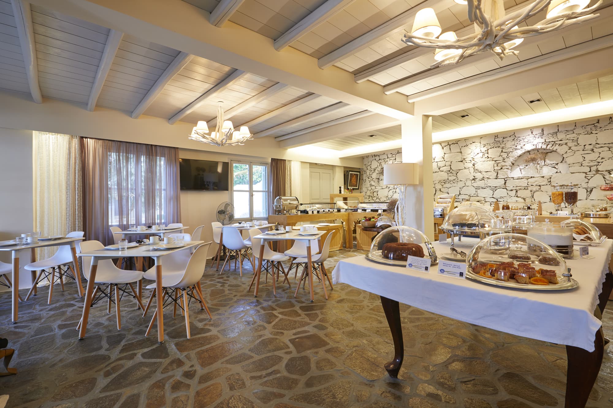 Vrahos Boutique Hotel, Restaurant