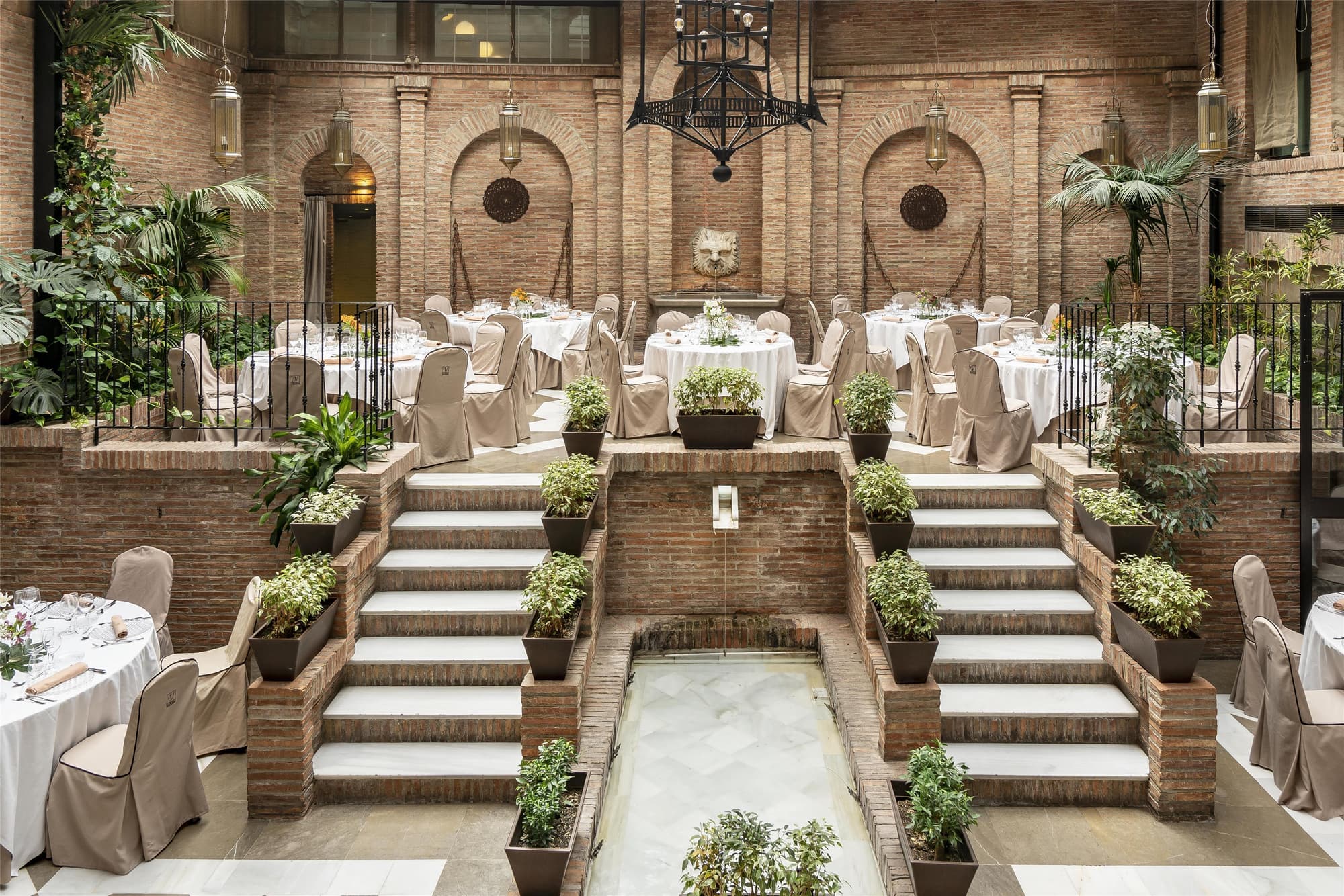 Vincci Albayzin, General view