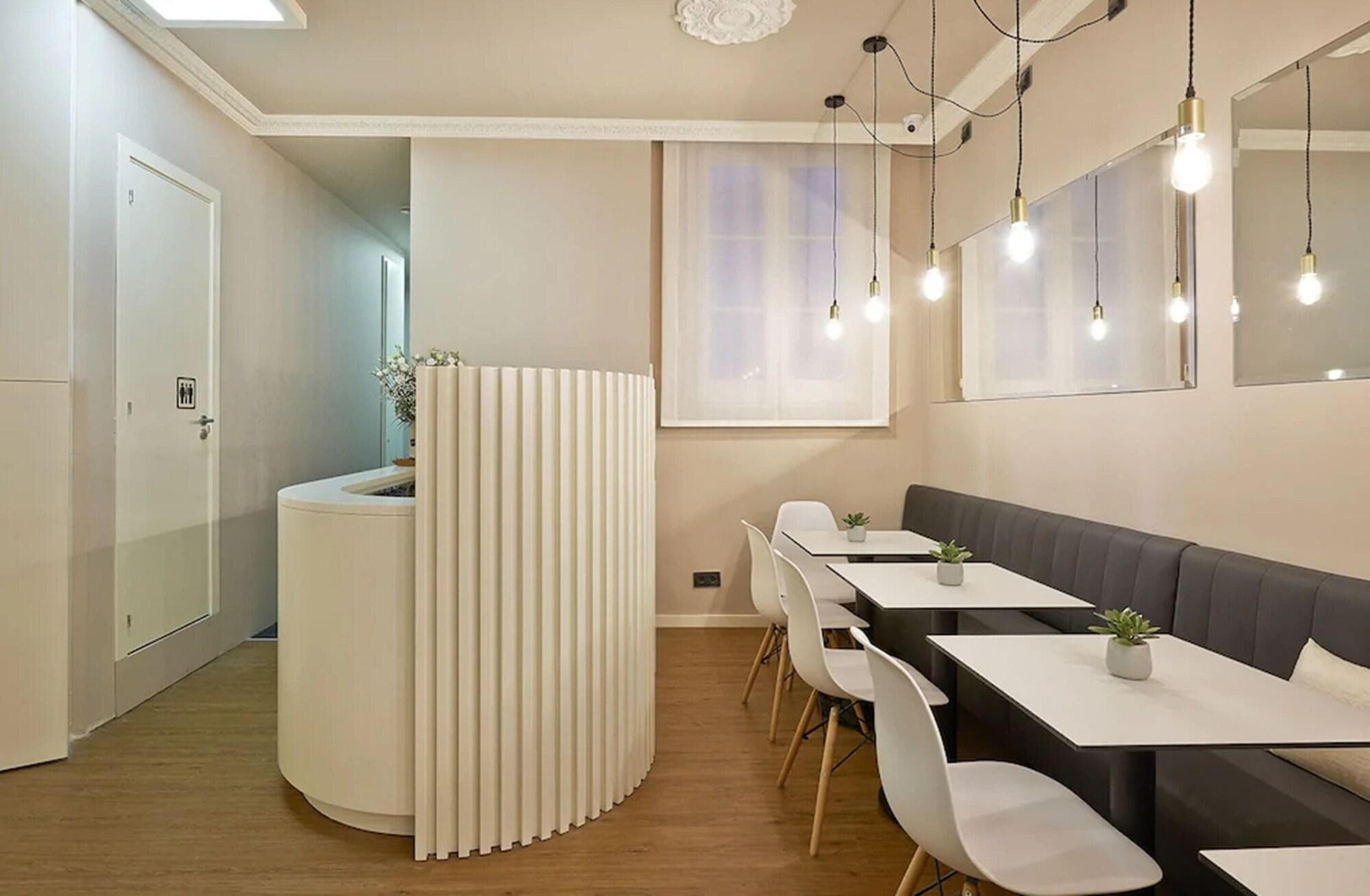 Hostal In Barcelona, Bar