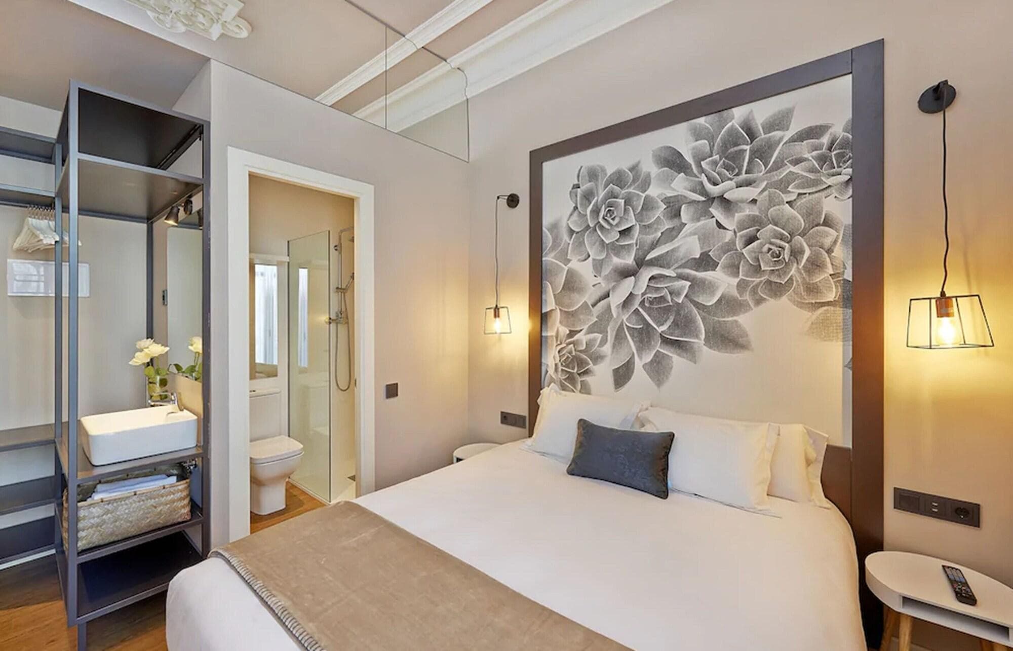 Hostal In Barcelona, Room