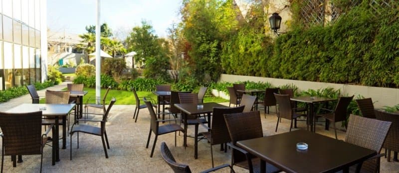 Director Vitacura, Terrace