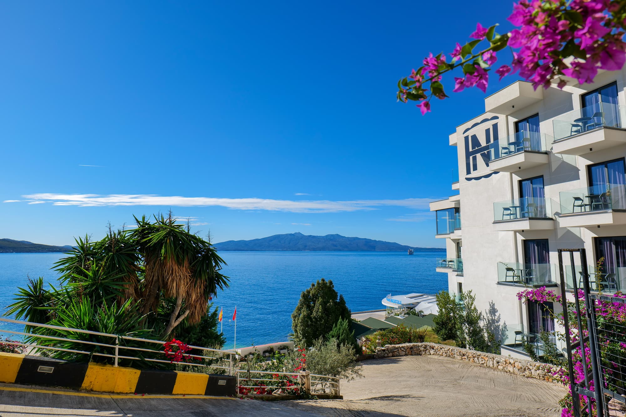 Nertili Hotel, General view