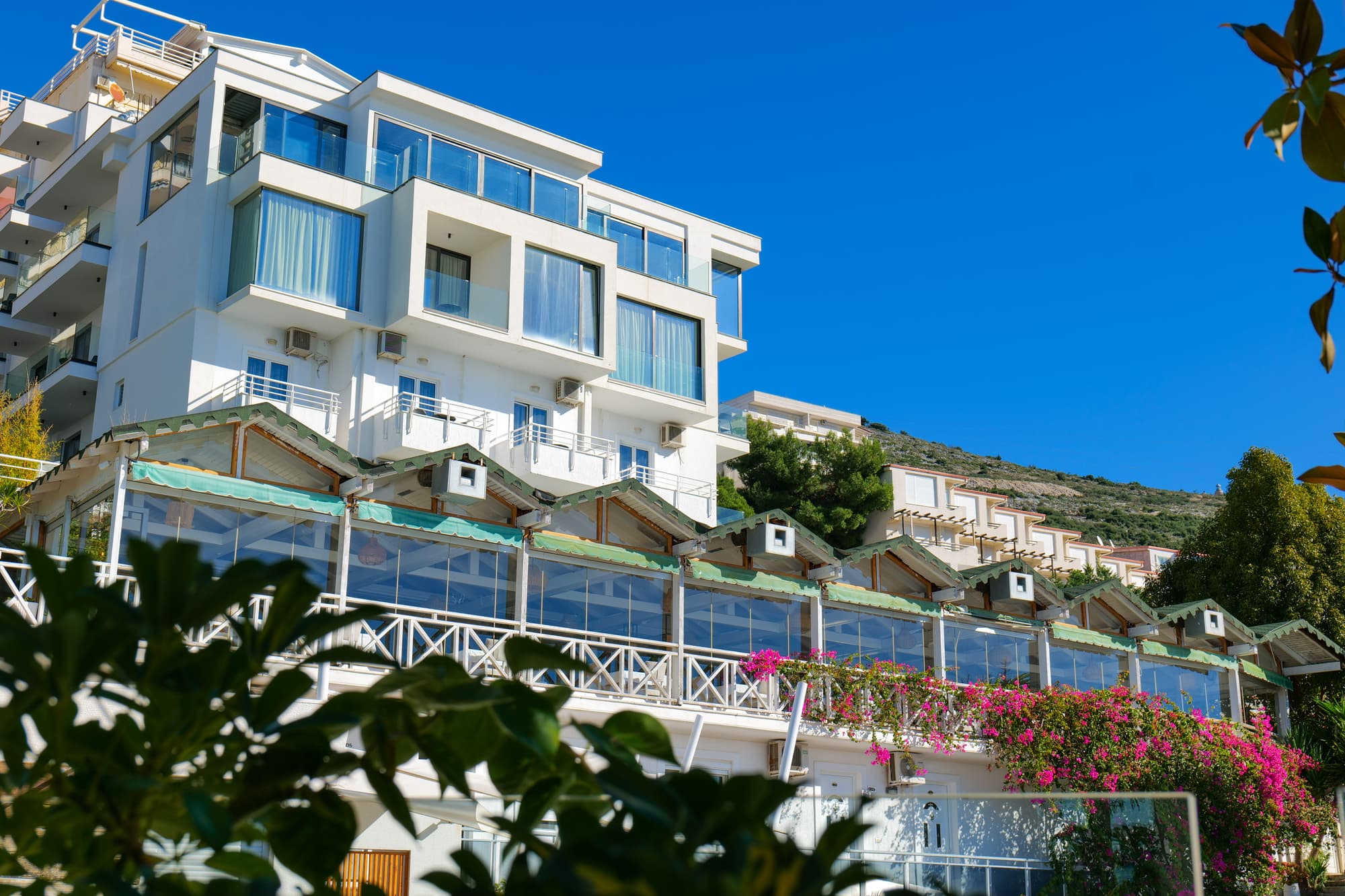 Nertili Hotel, General view