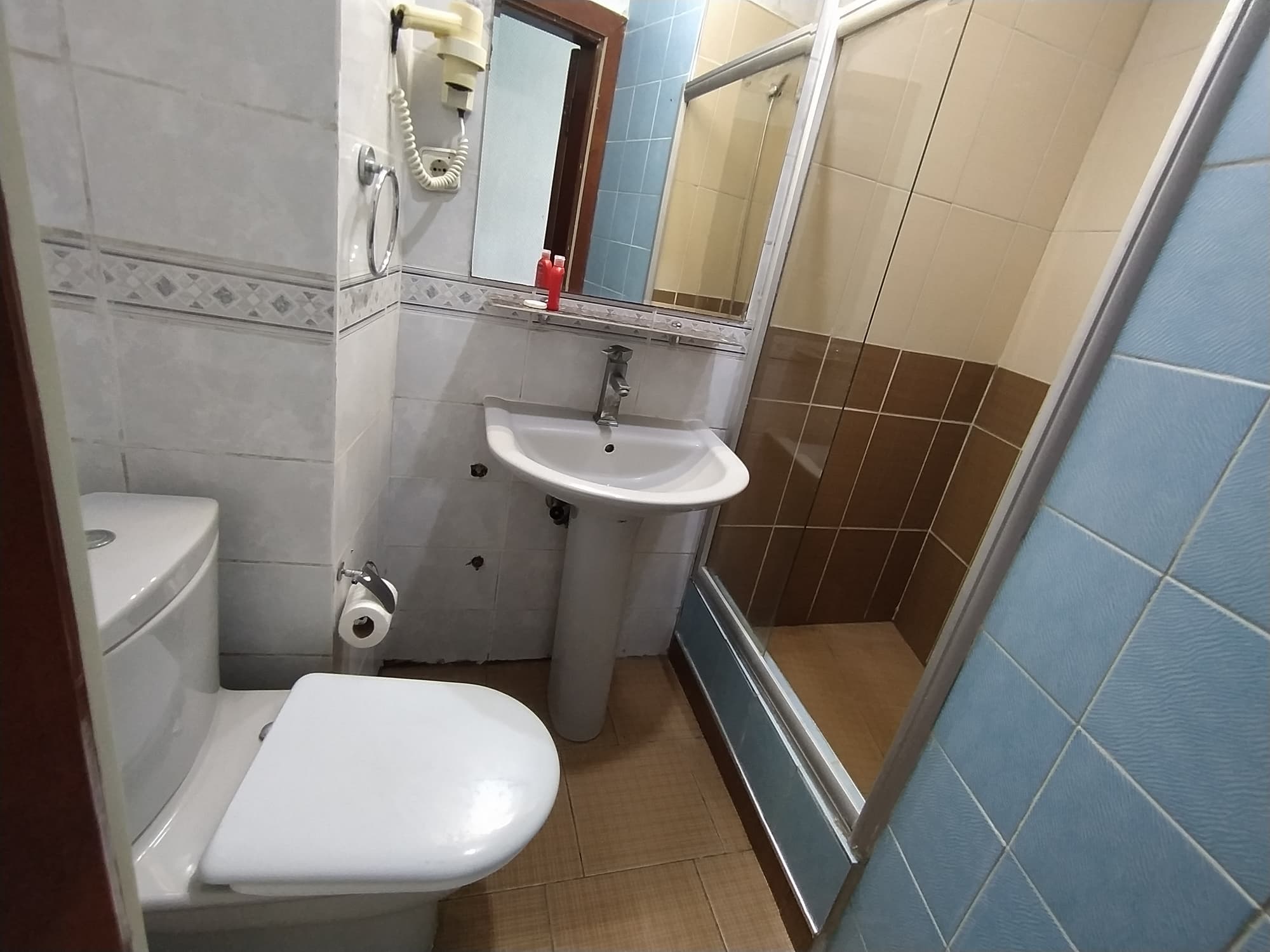 Turvan Hotel, General view