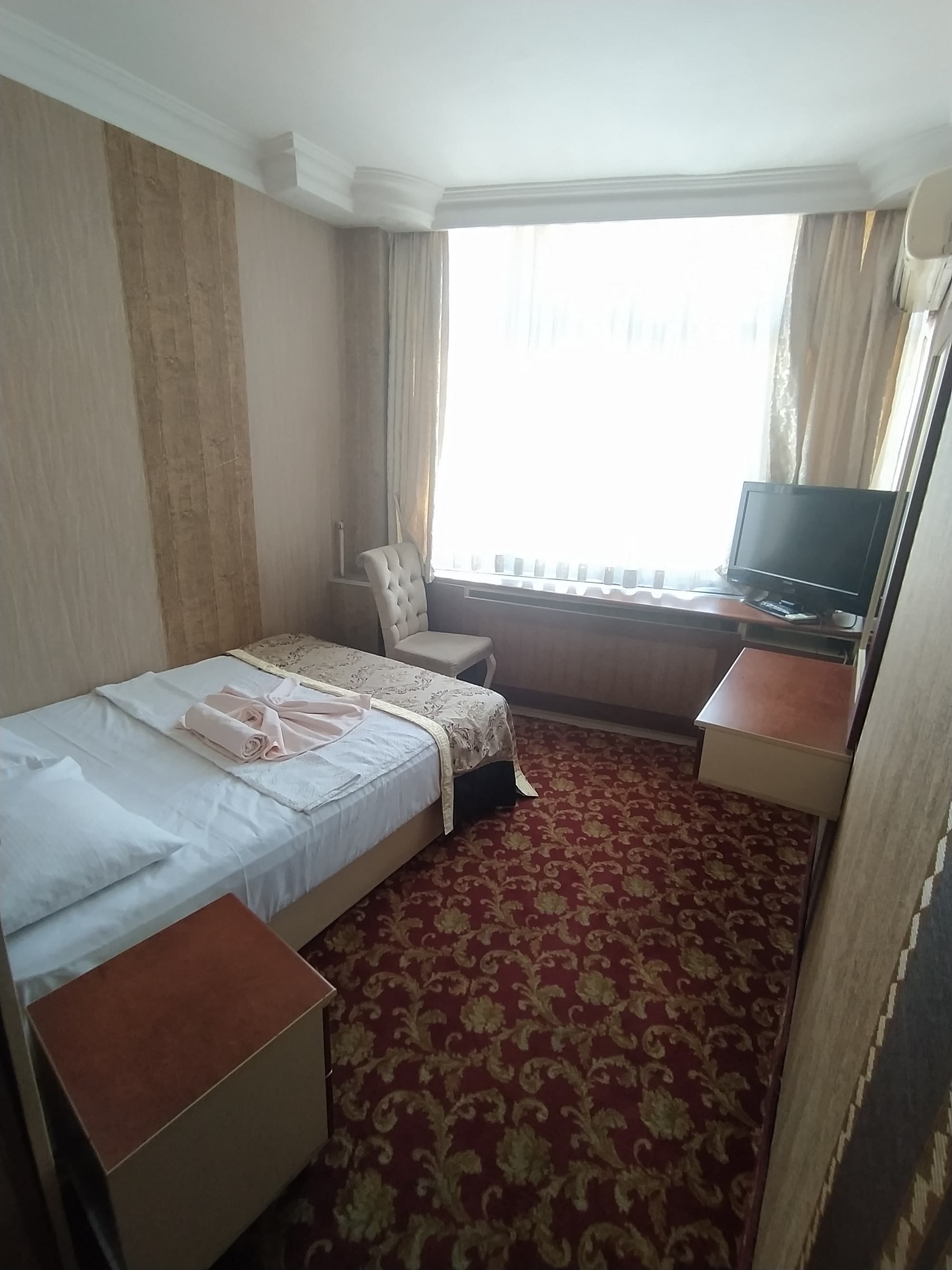 Turvan Hotel, General view