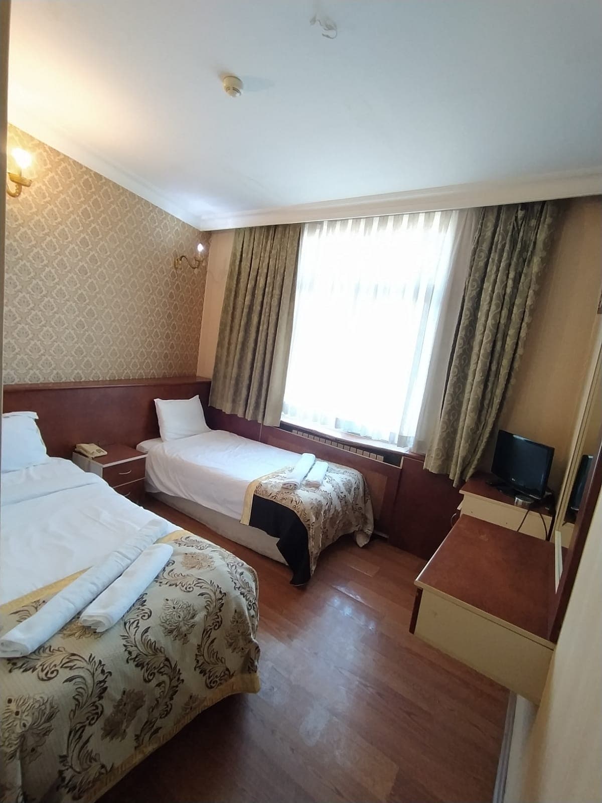 Turvan Hotel, Room