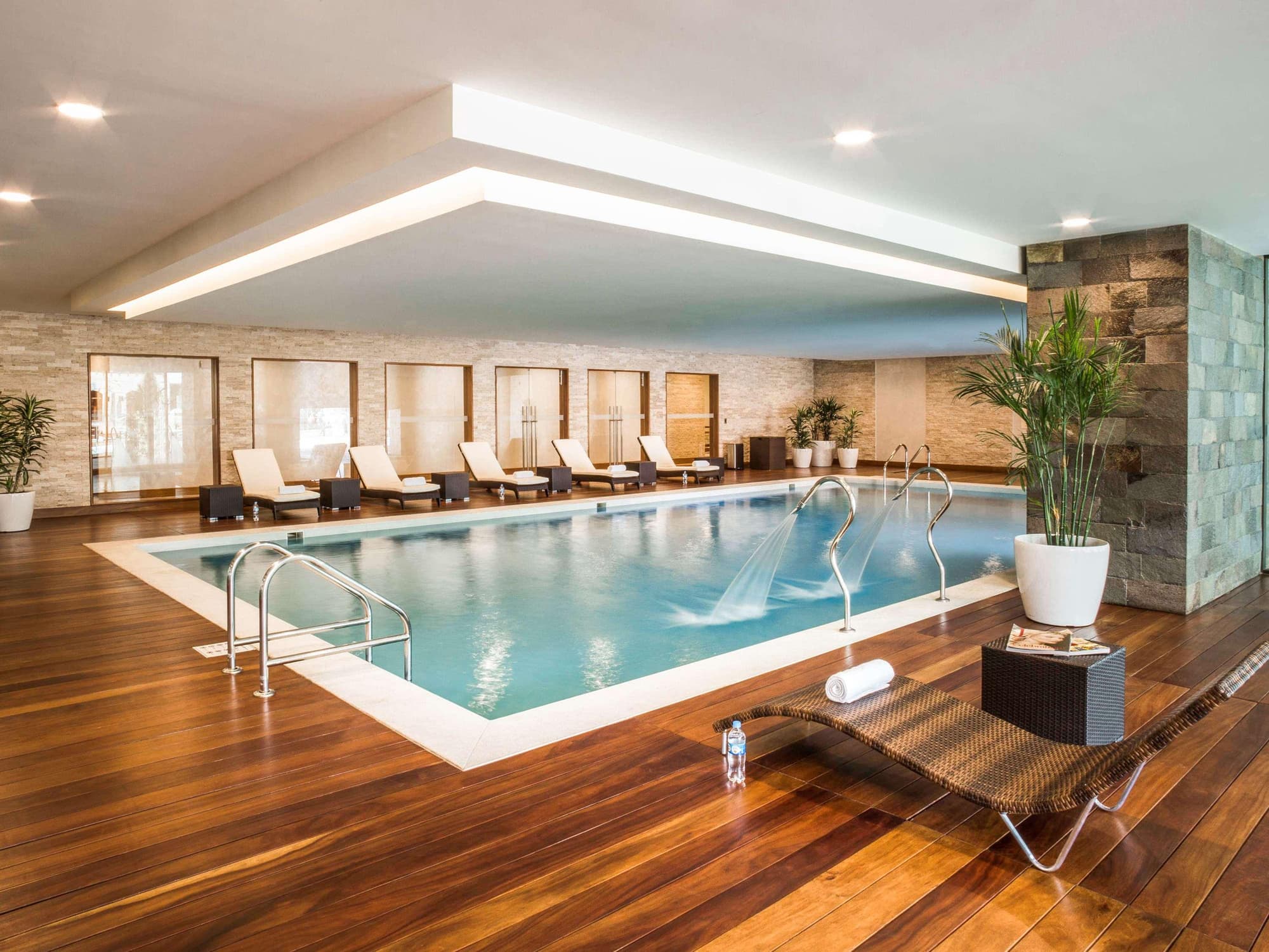 Swissôtel Lima, Pool