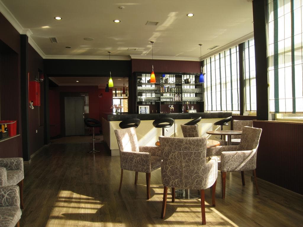 Central Park, Restaurant