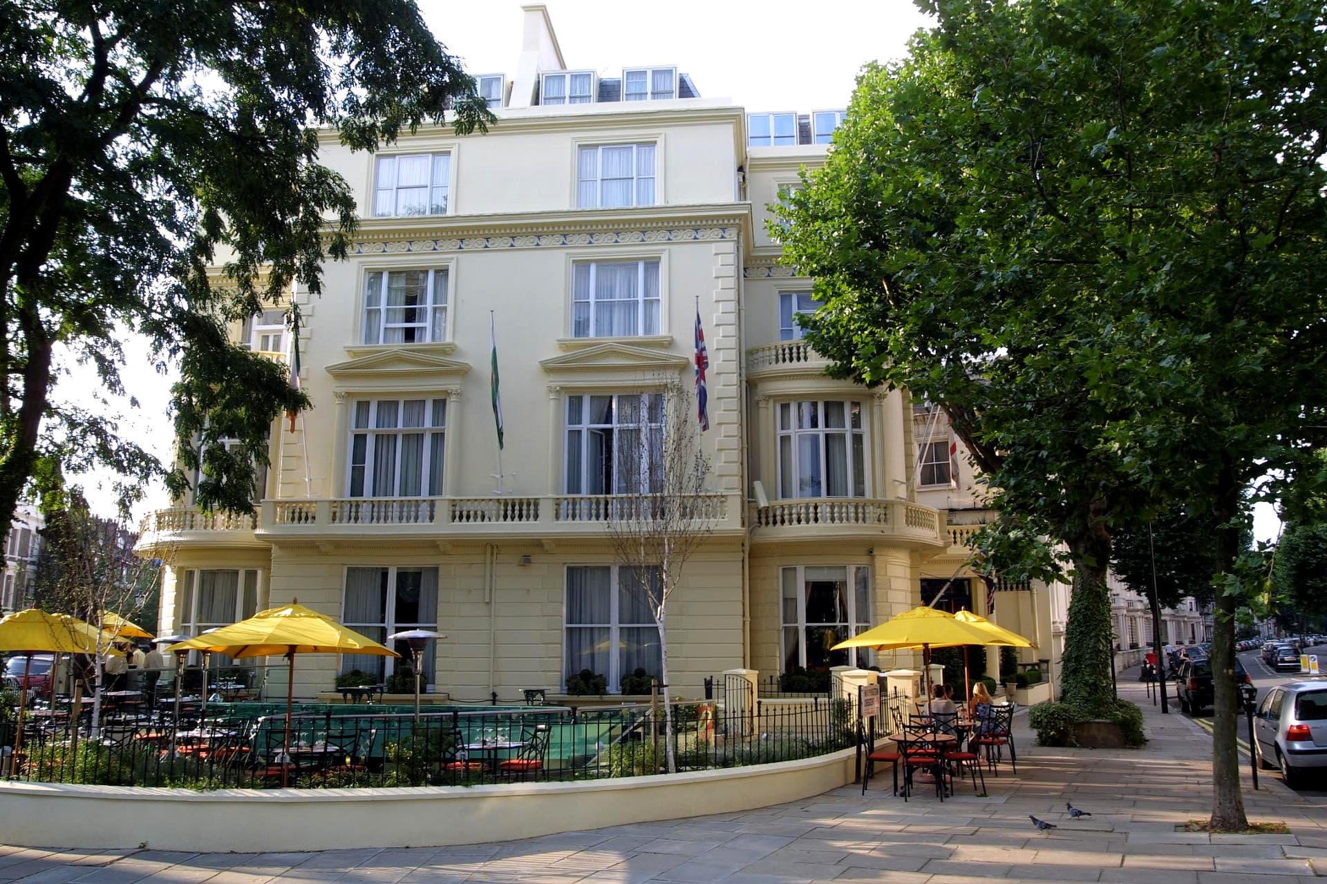 The Colonnade, General view