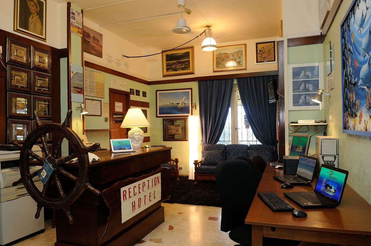 Puntabella Hotel, Lobby