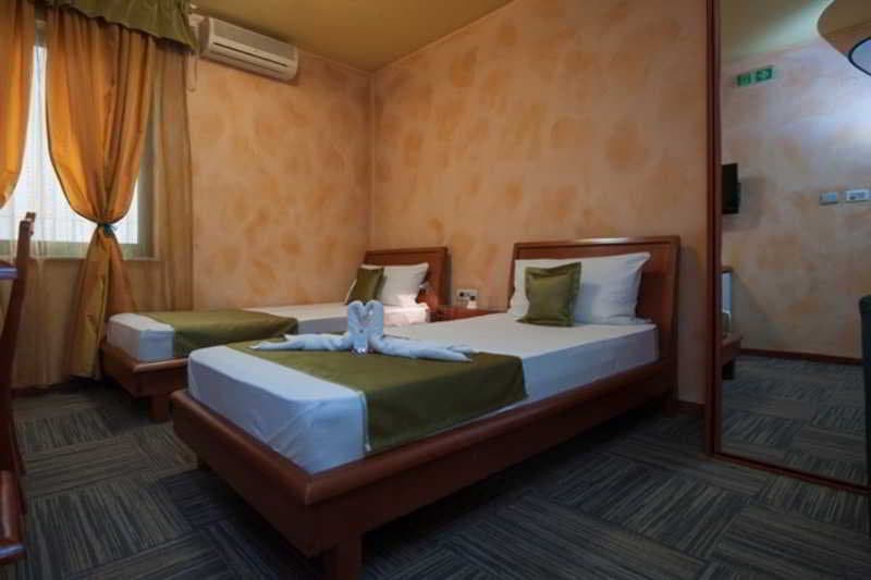 Kerber Hotel, Room