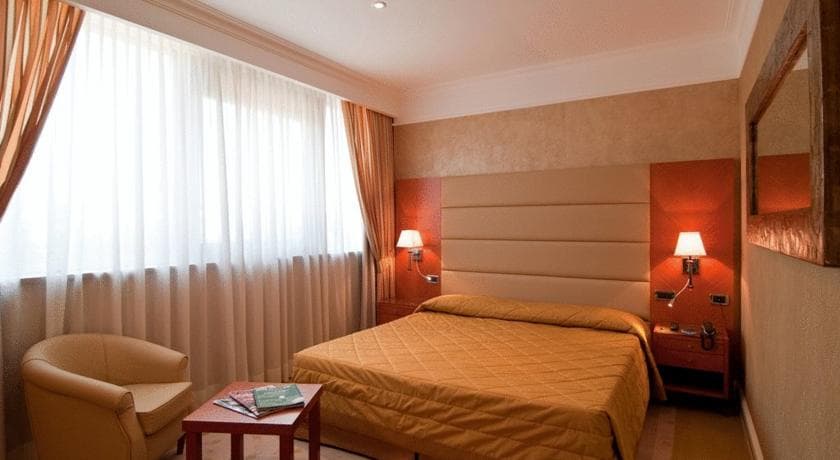 Hotel Perusia & La Villa, Room