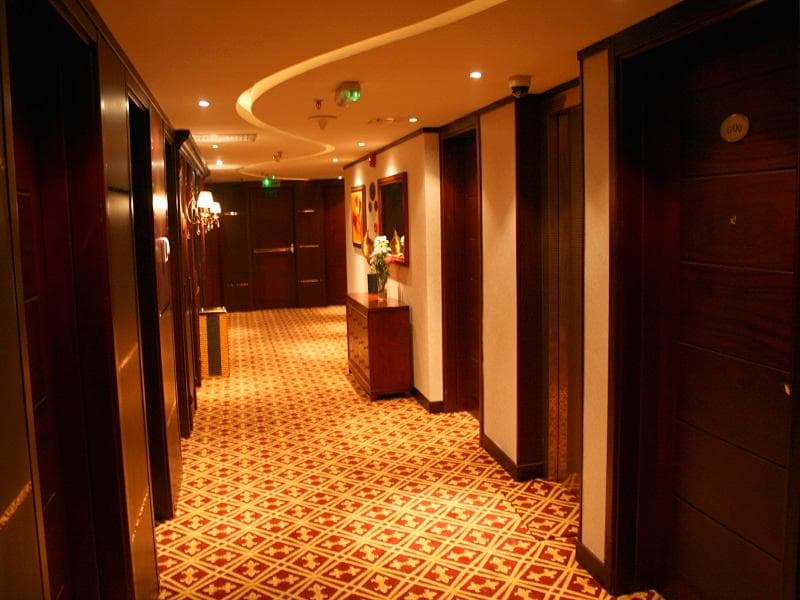 TRIANON ROYAL HOTEL, General view