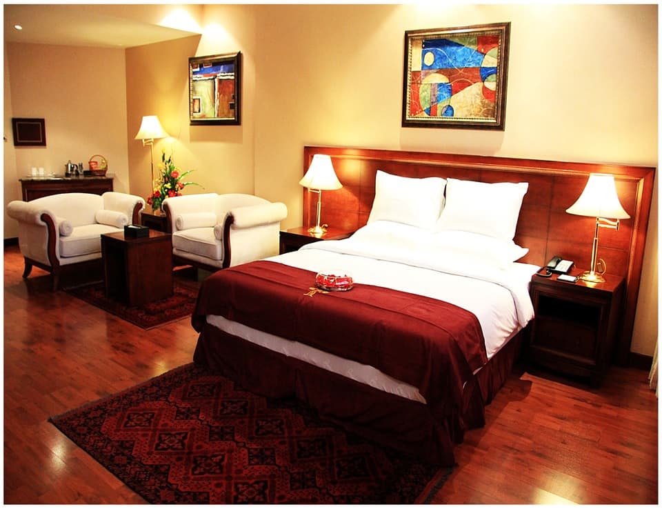 TRIANON ROYAL HOTEL, Room