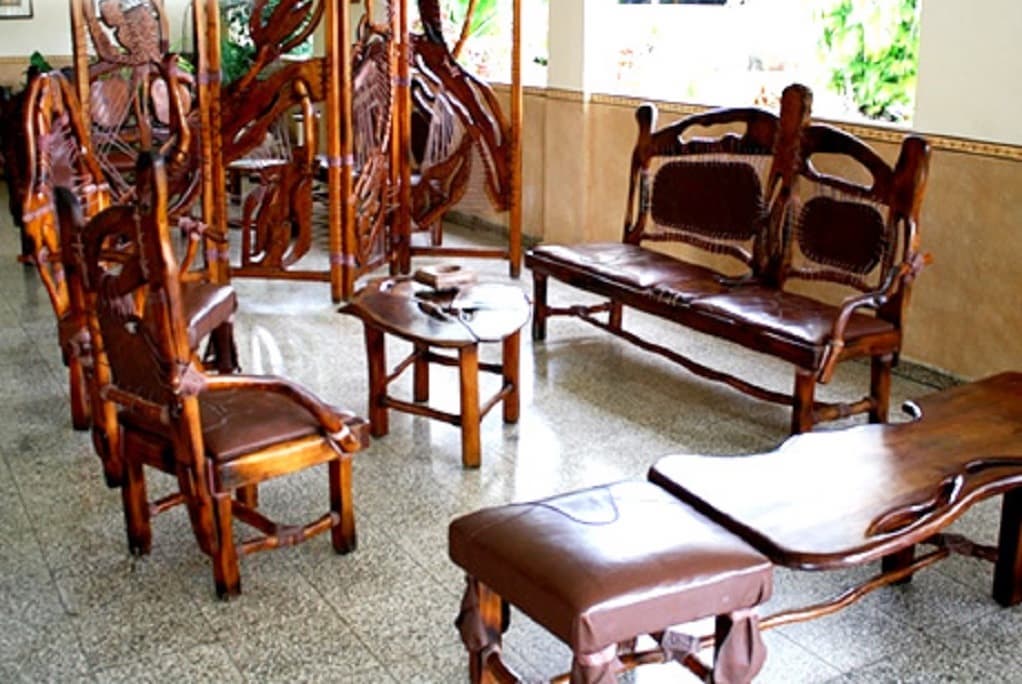 Villa El Bosque, Lobby