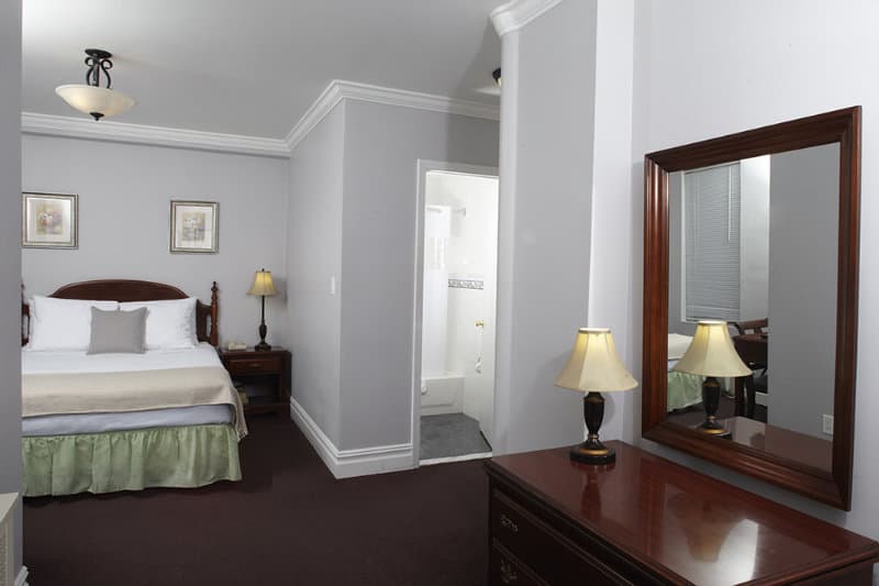 HGU New York Hotel, Room