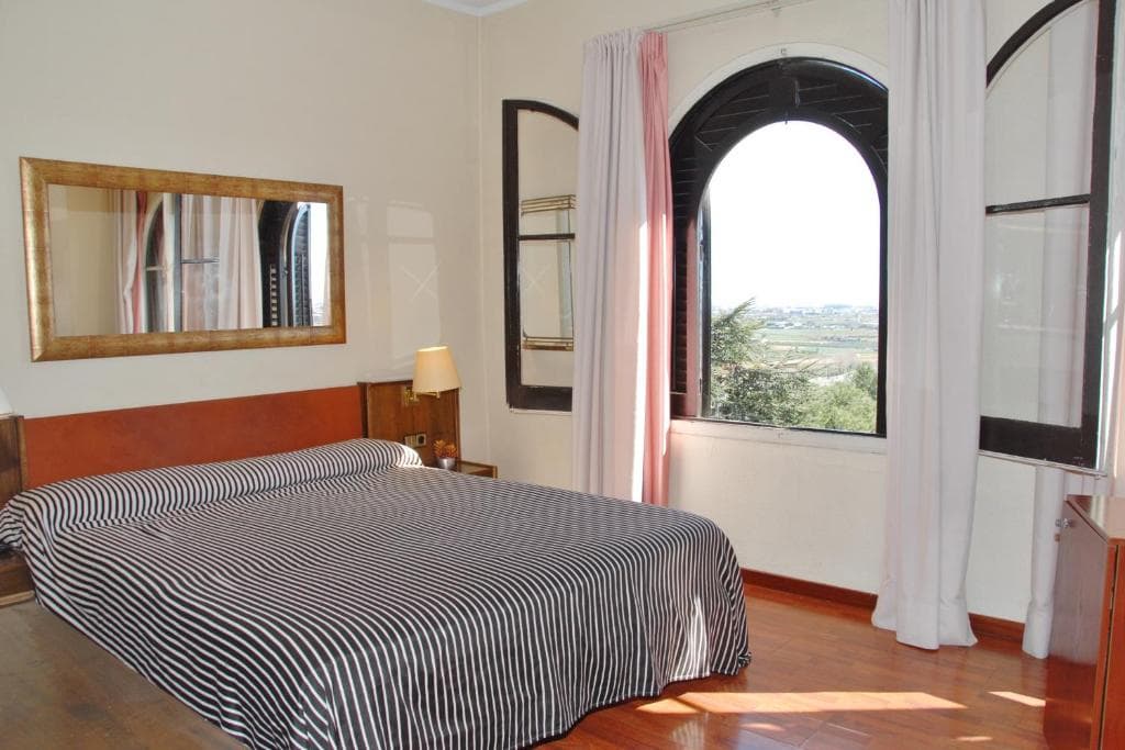 El Castell Hotel, Room