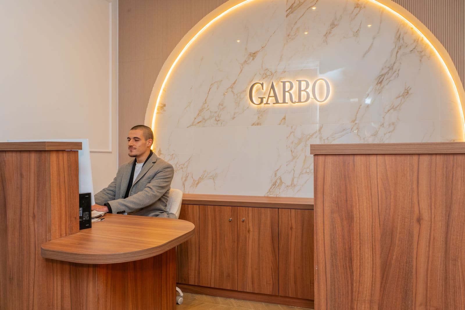 Garbo Hotel, General view