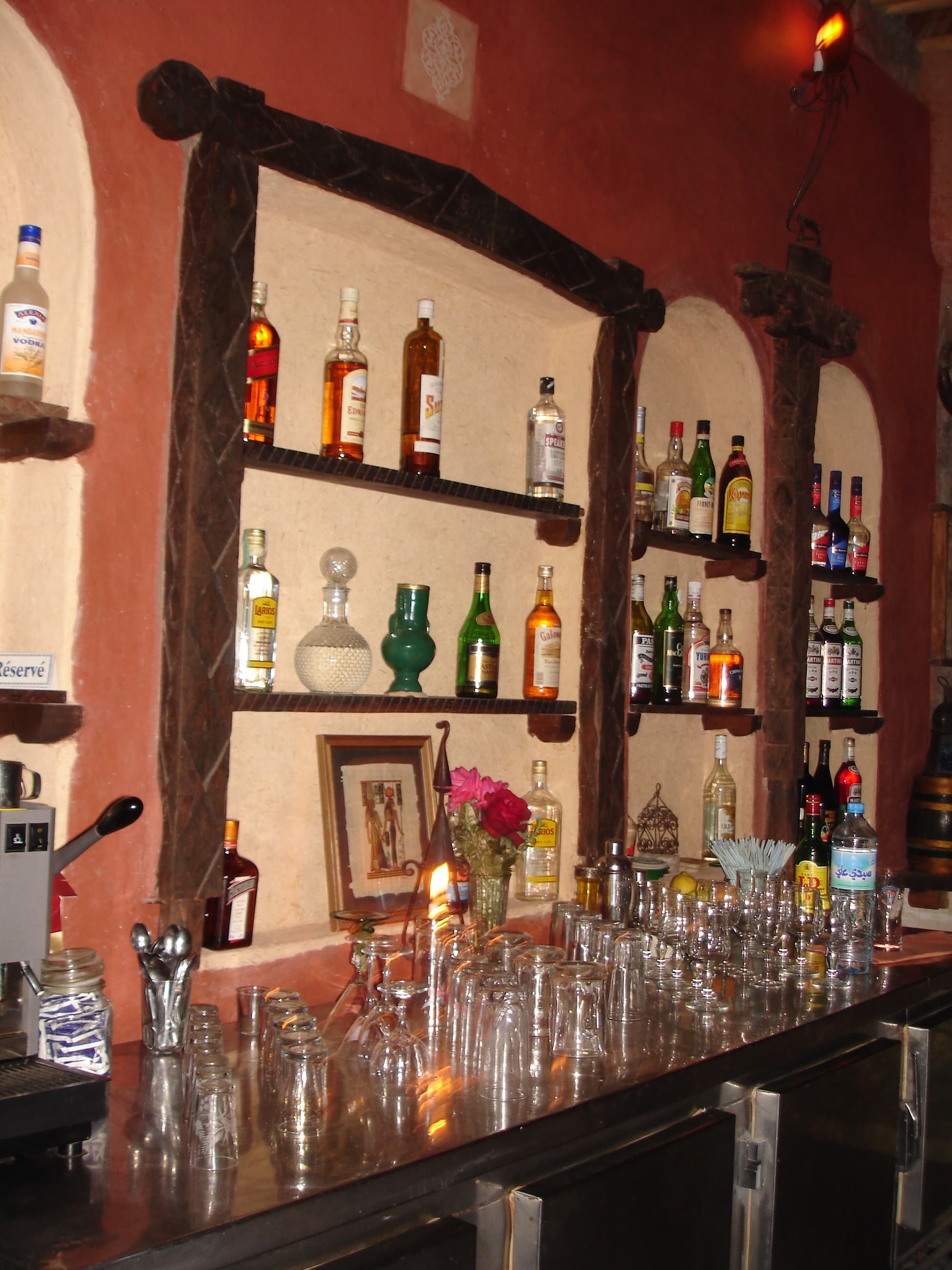 Auberge Chez Momo II, Bar