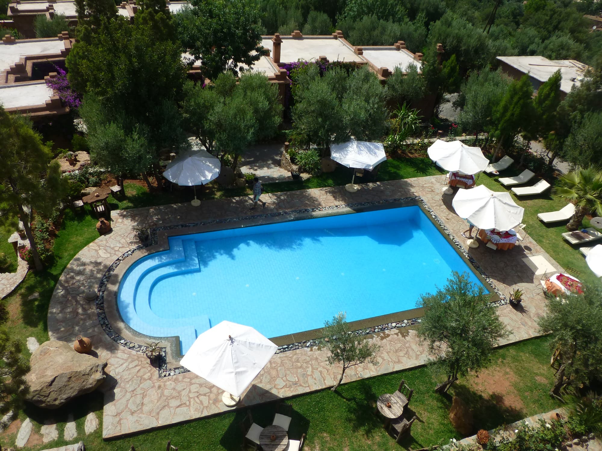 Auberge Chez Momo II, Pool
